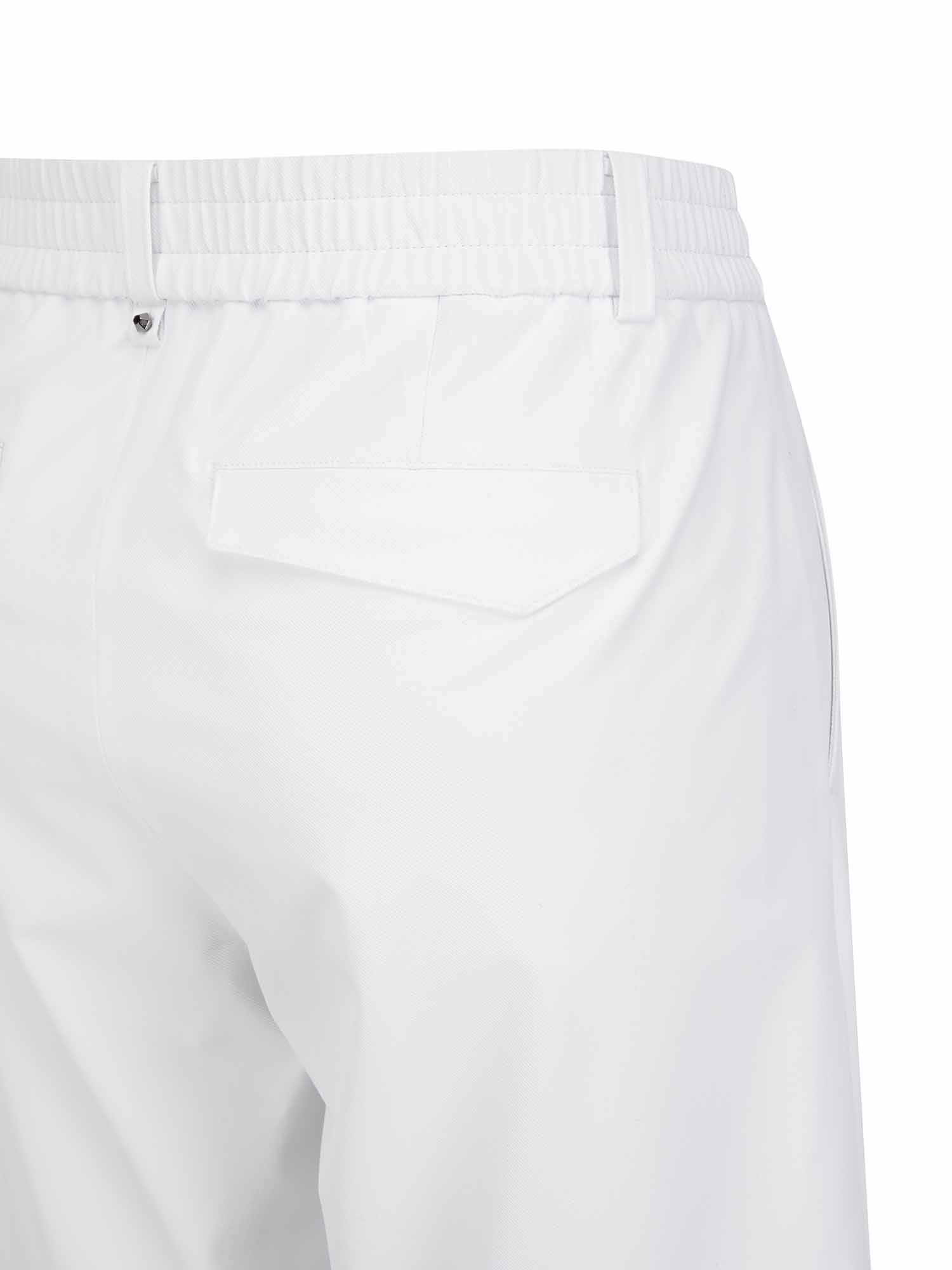 MEN SM ESSENTIAL HALF PANTS
