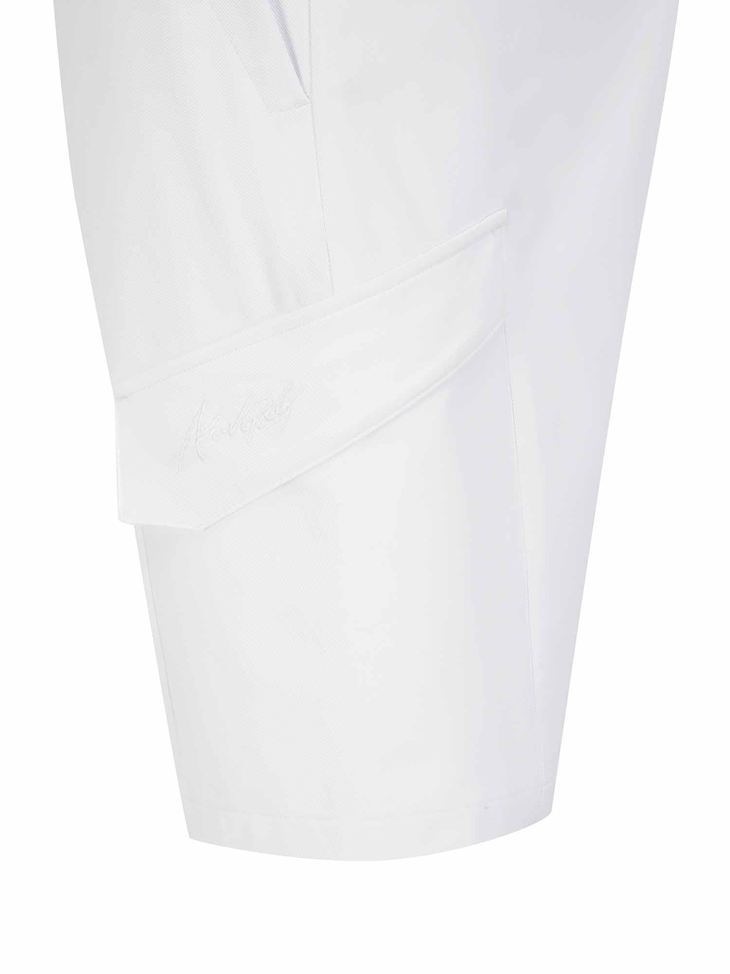 MEN SM ESSENTIAL HALF PANTS