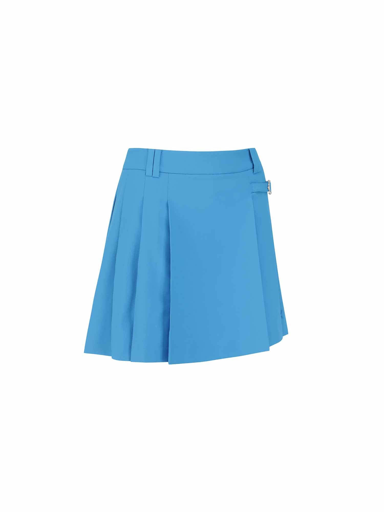 WOMEN SEASONAL PLEATS HALF PANTS