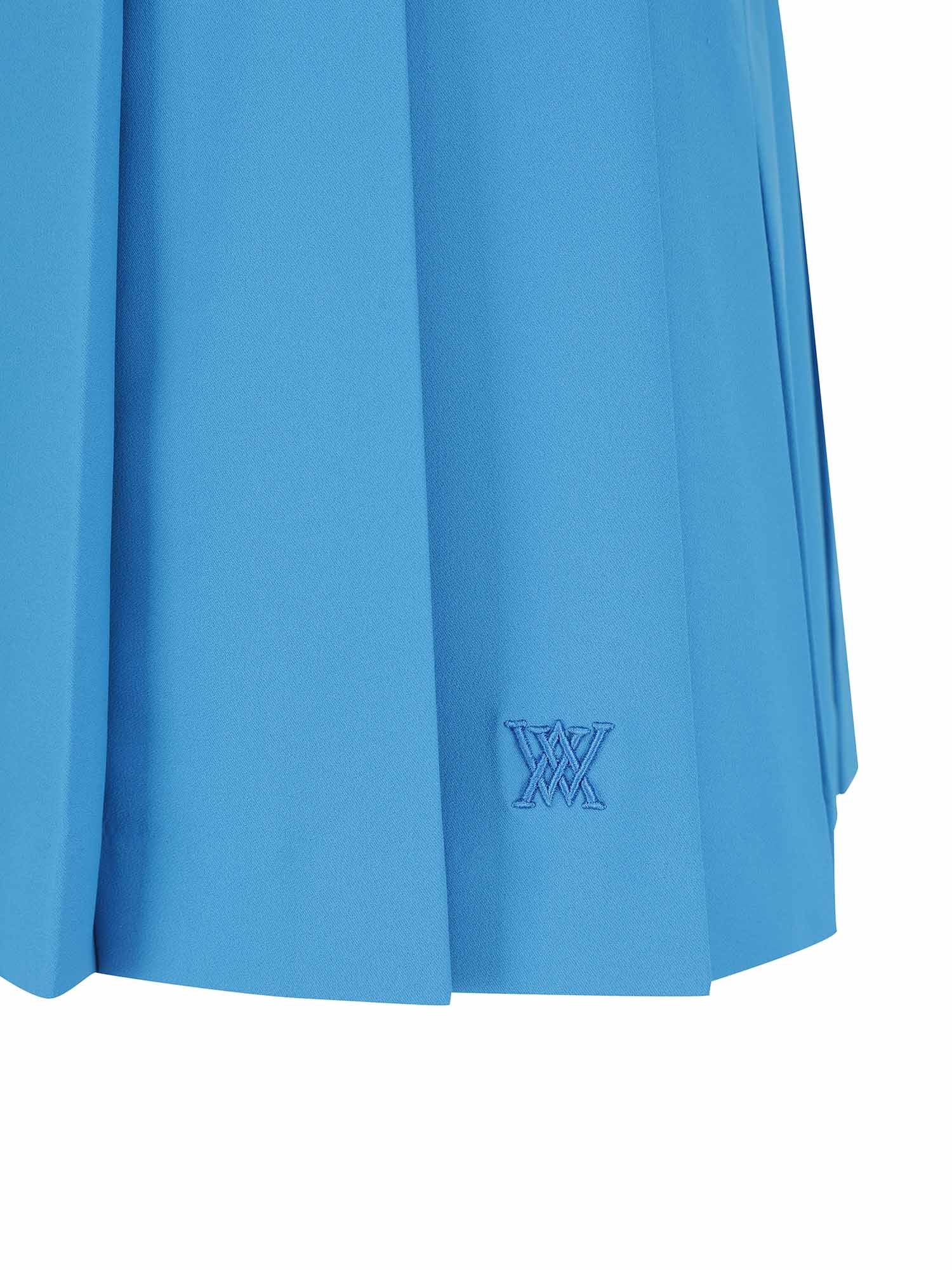 WOMEN SEASONAL PLEATS HALF PANTS