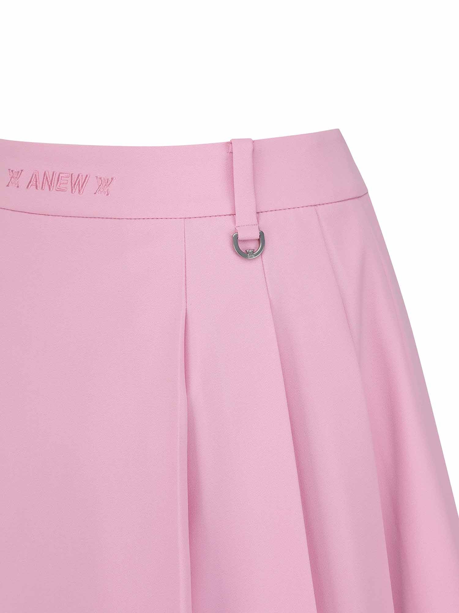WOMEN SEASONAL PLEATS HALF PANTS