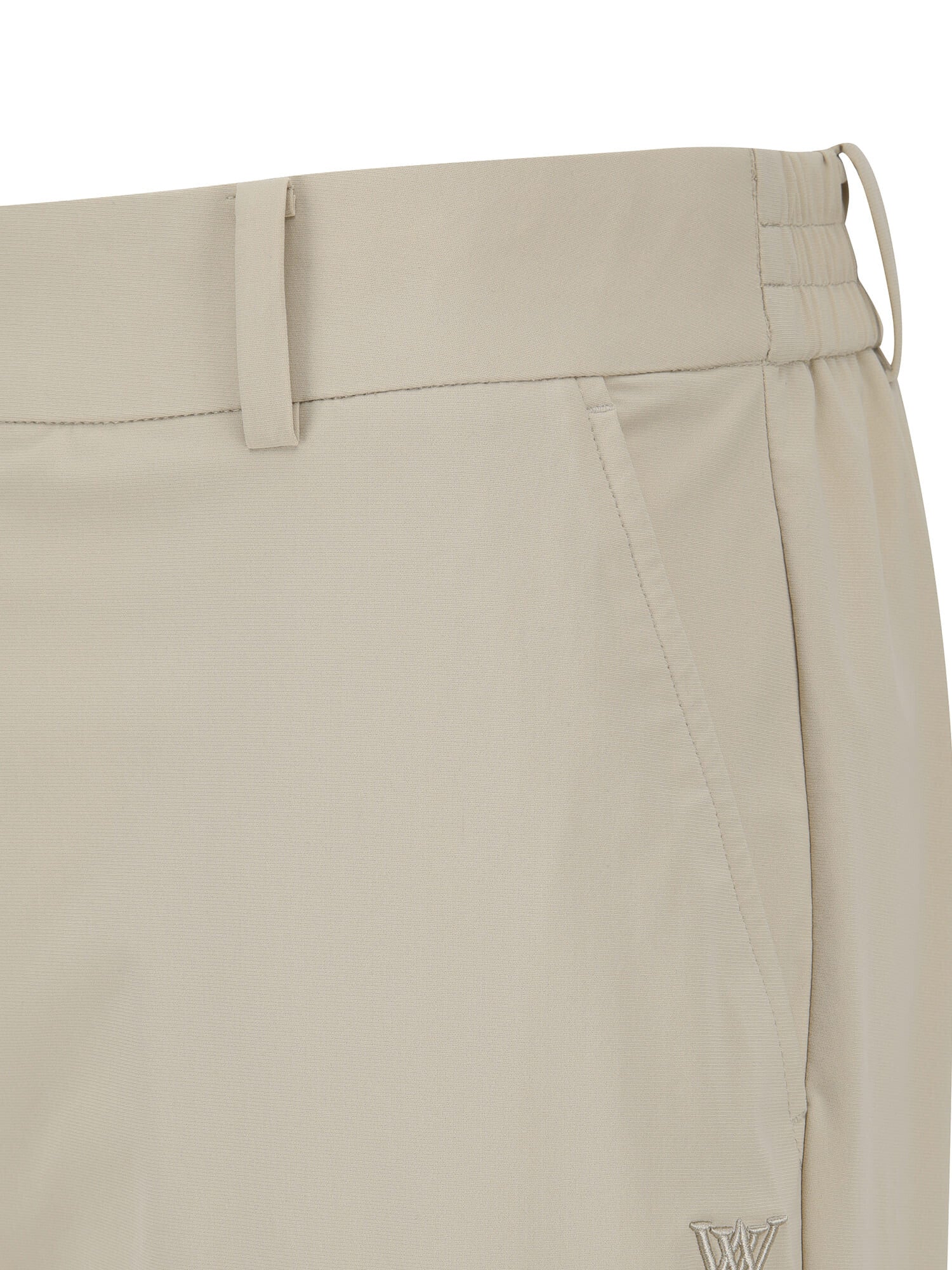 MEN SM ESSENTIAL COOL HALF PANTS