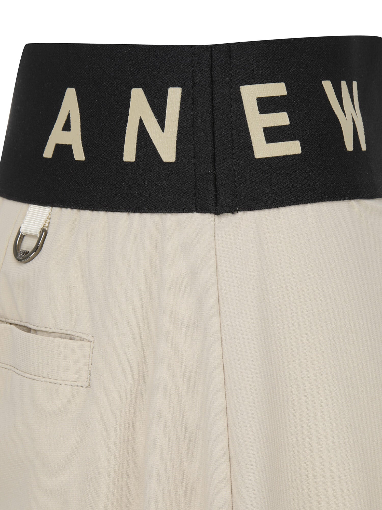 WOMEN SM ESSENTIAL COOL HALF PANTS
