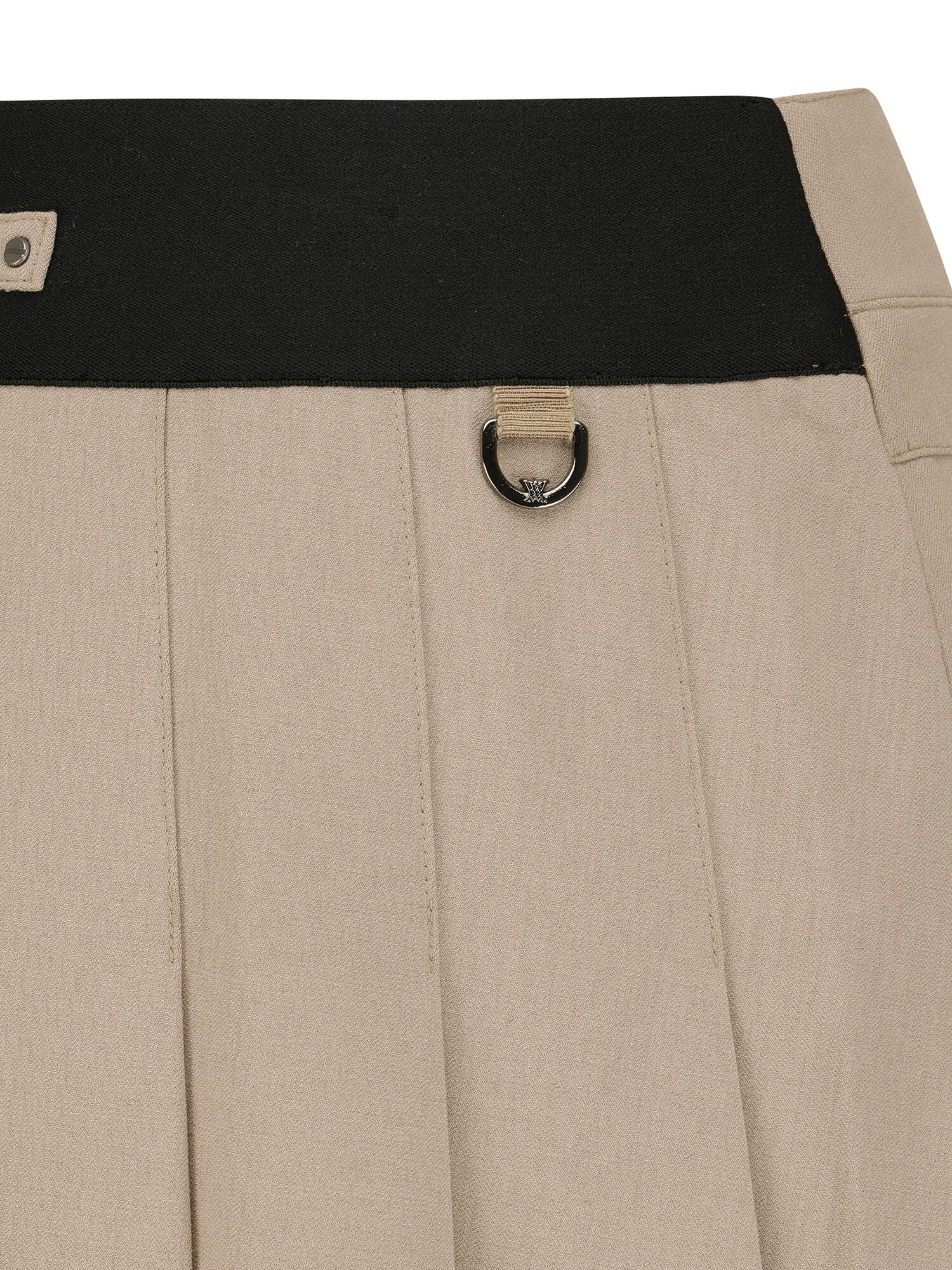 WOMEN FA ESSENTIAL PLEATED SKIRT