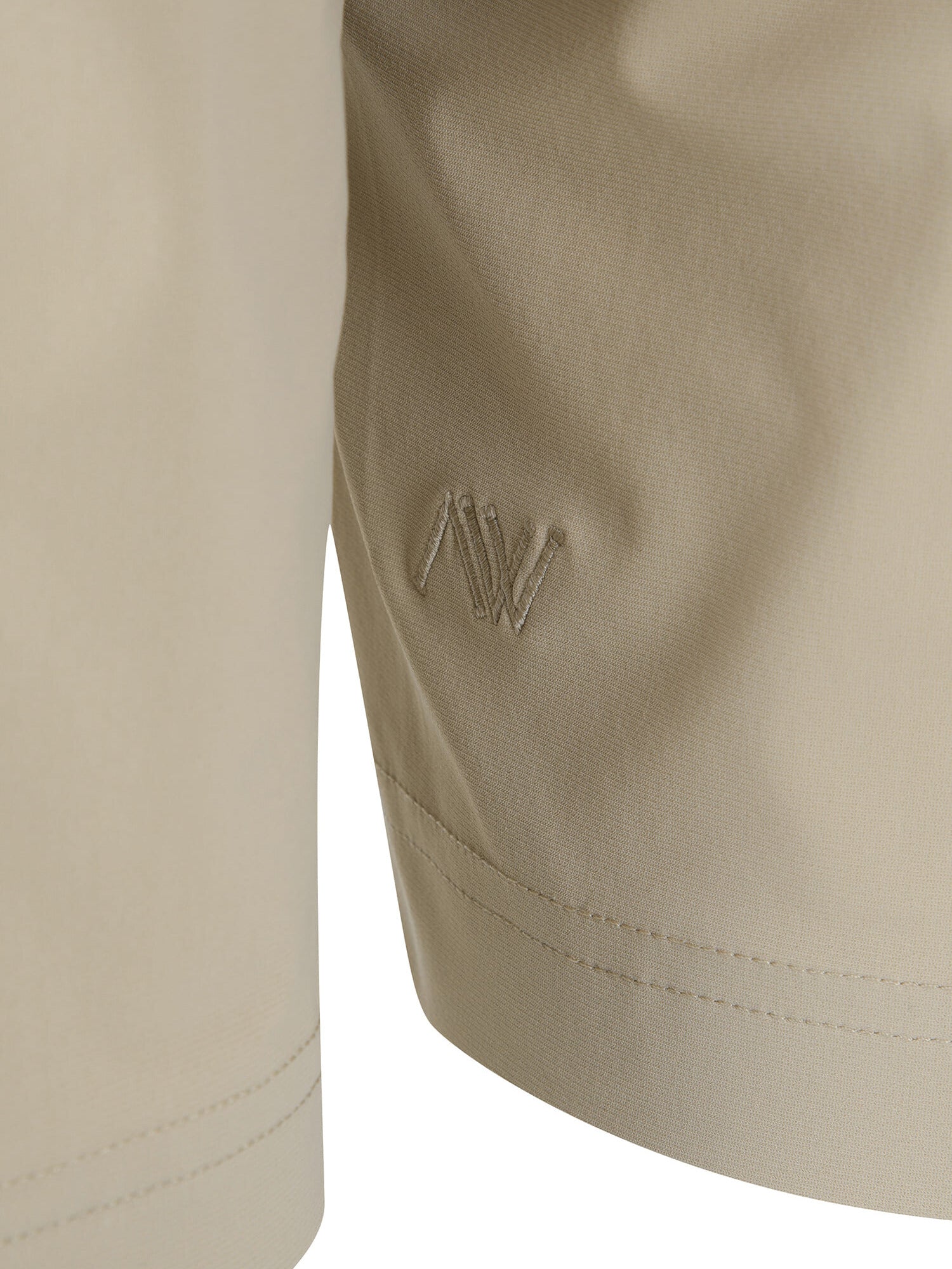MEN SM ESSENTIAL COOL HALF PANTS