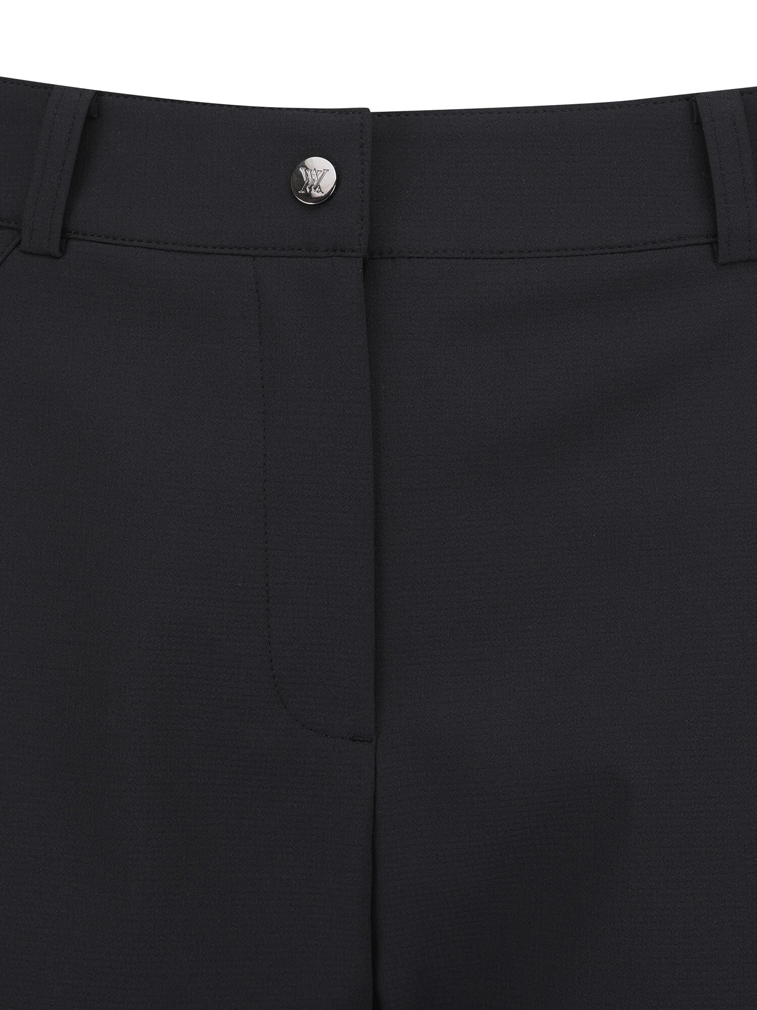 WOMEN SM ESSENTIAL HALF PANTS