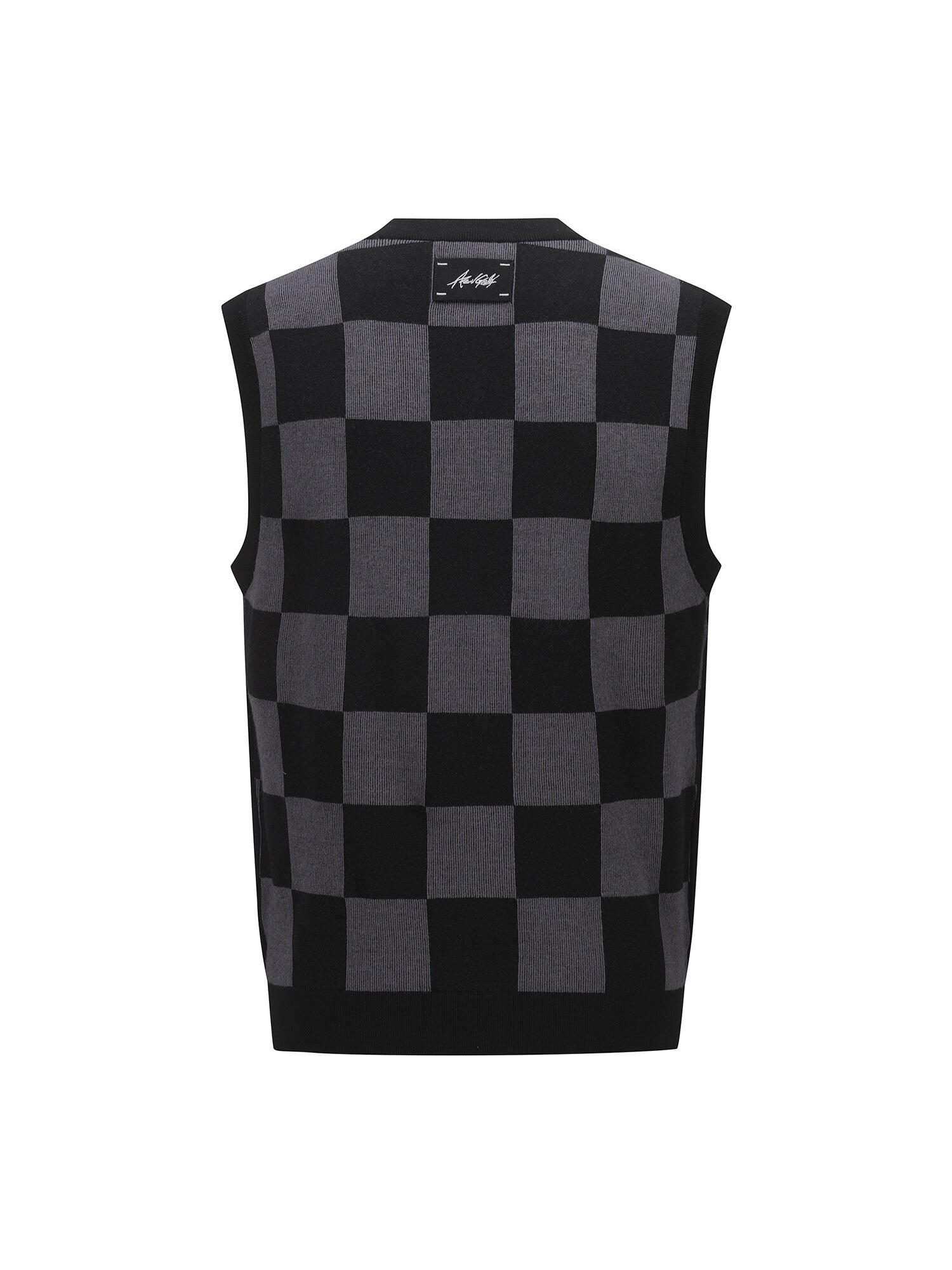 MEN CHECK BOARD V NECK VEST