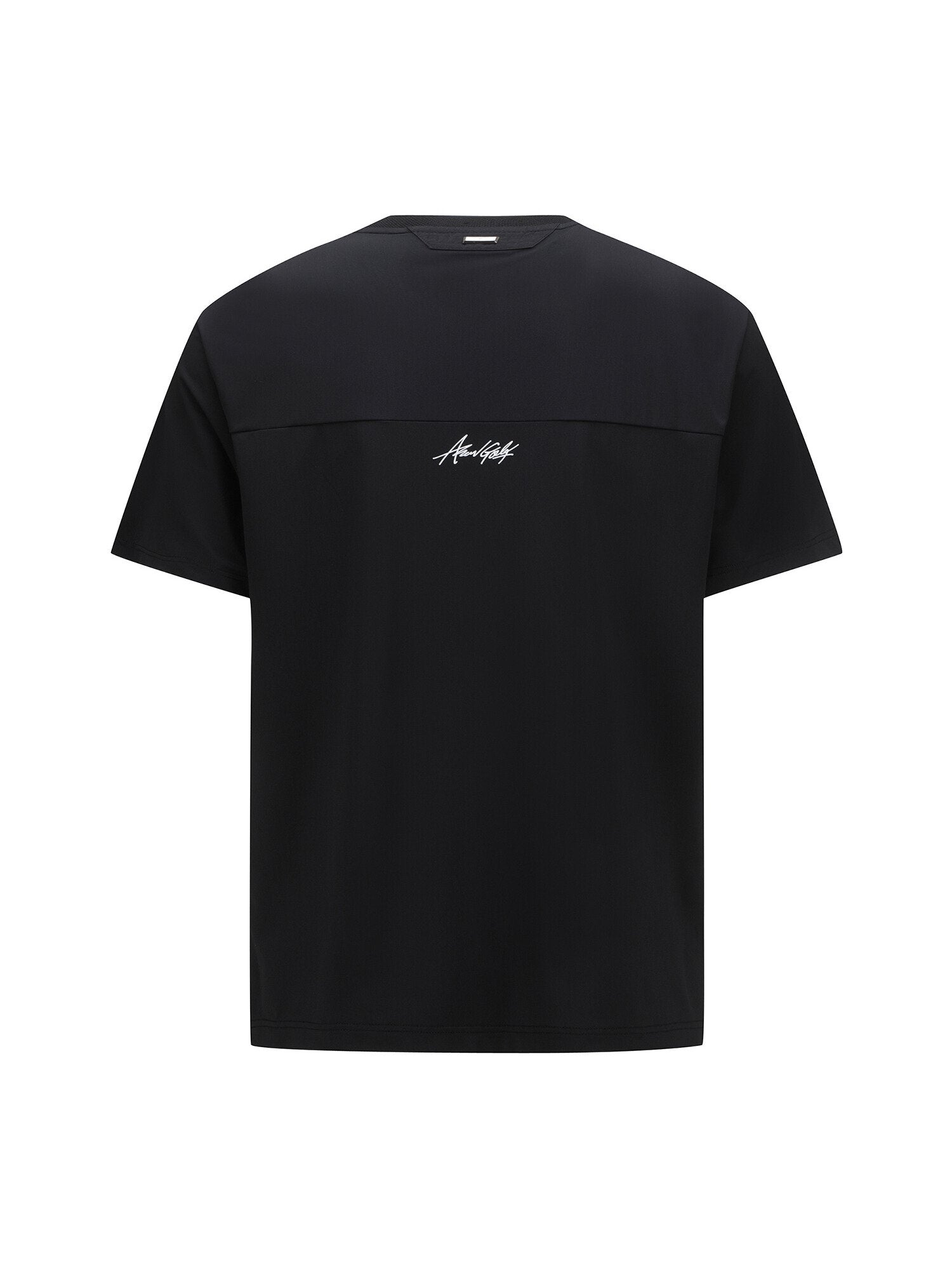 MEN EMBO GRAPHIC SHORT T-SHIRT