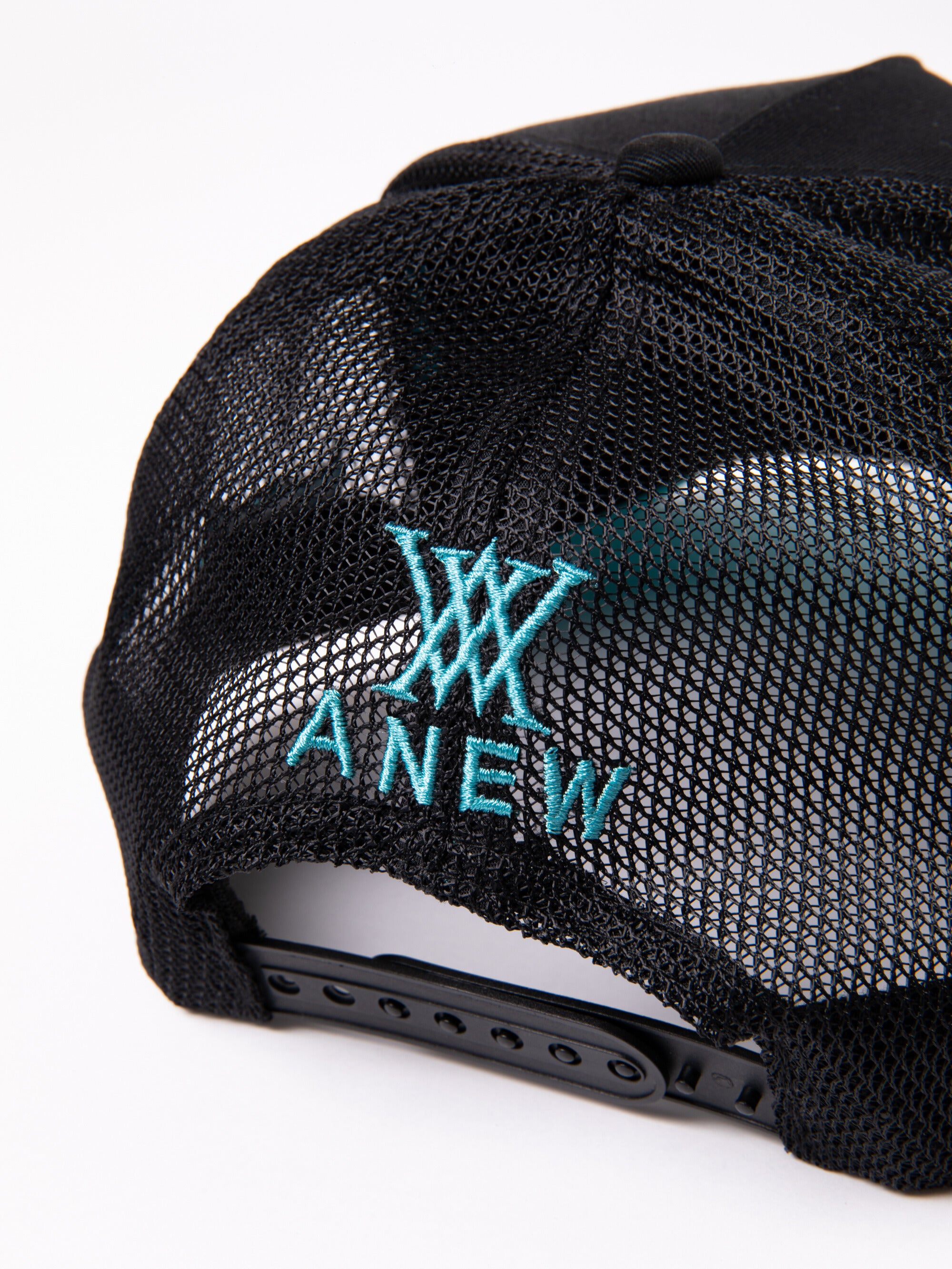 UNISEX MESH CAP YOSHINORI KOTAKE DESIGN COLLAB