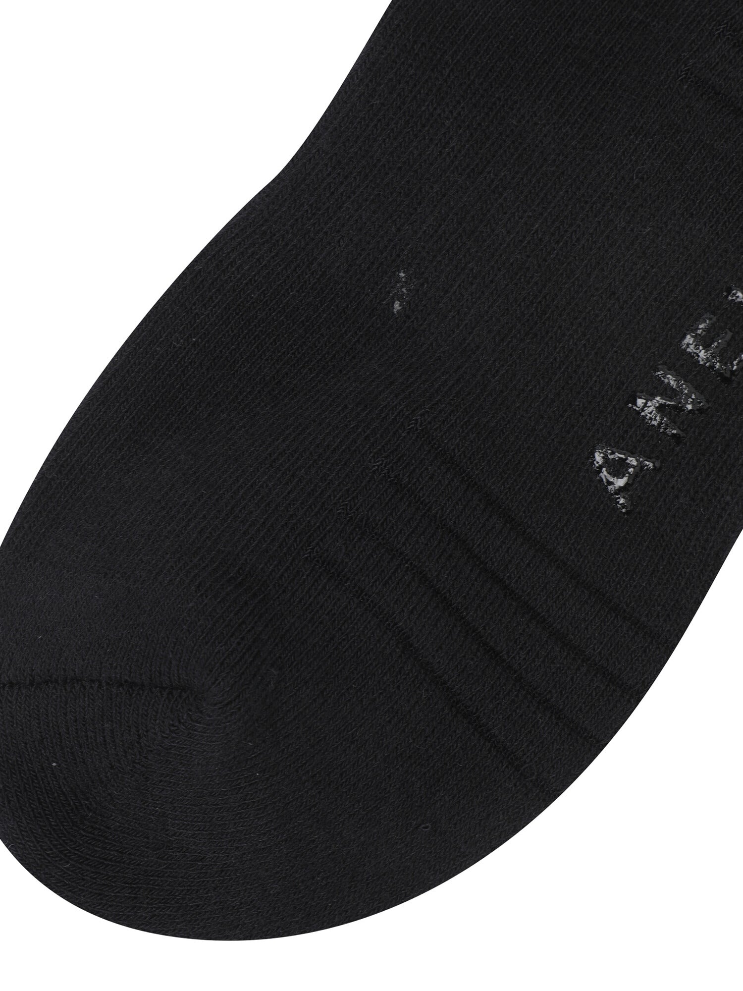 MEN ESSENTIAL SOCKS
