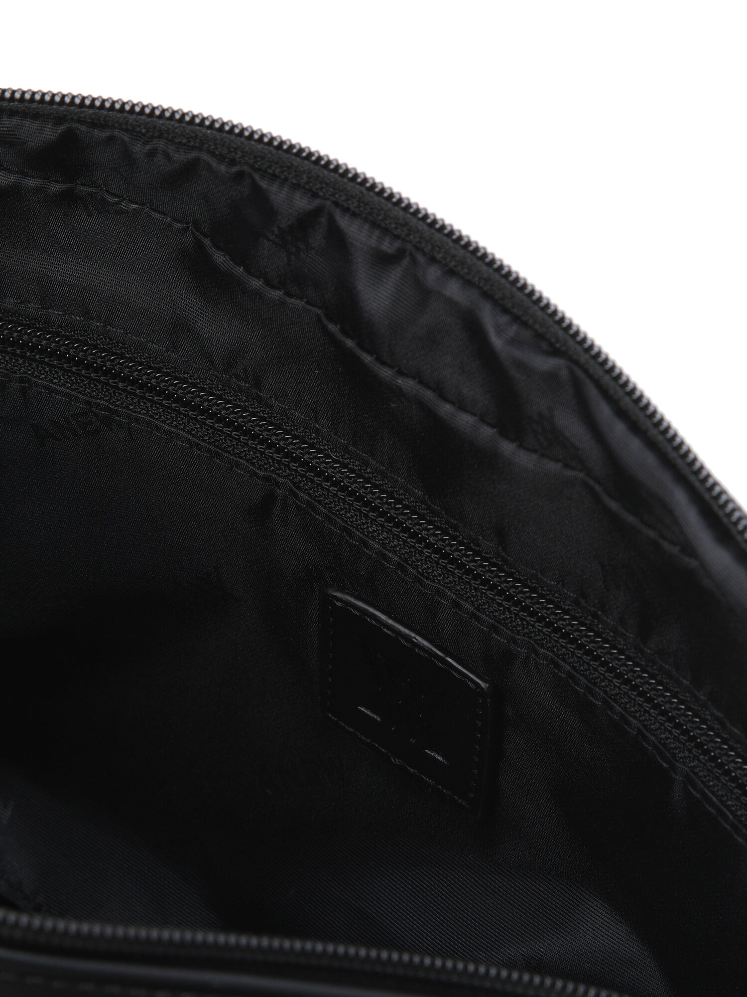 UNISEX LOGO INTAGLIO POUCH
