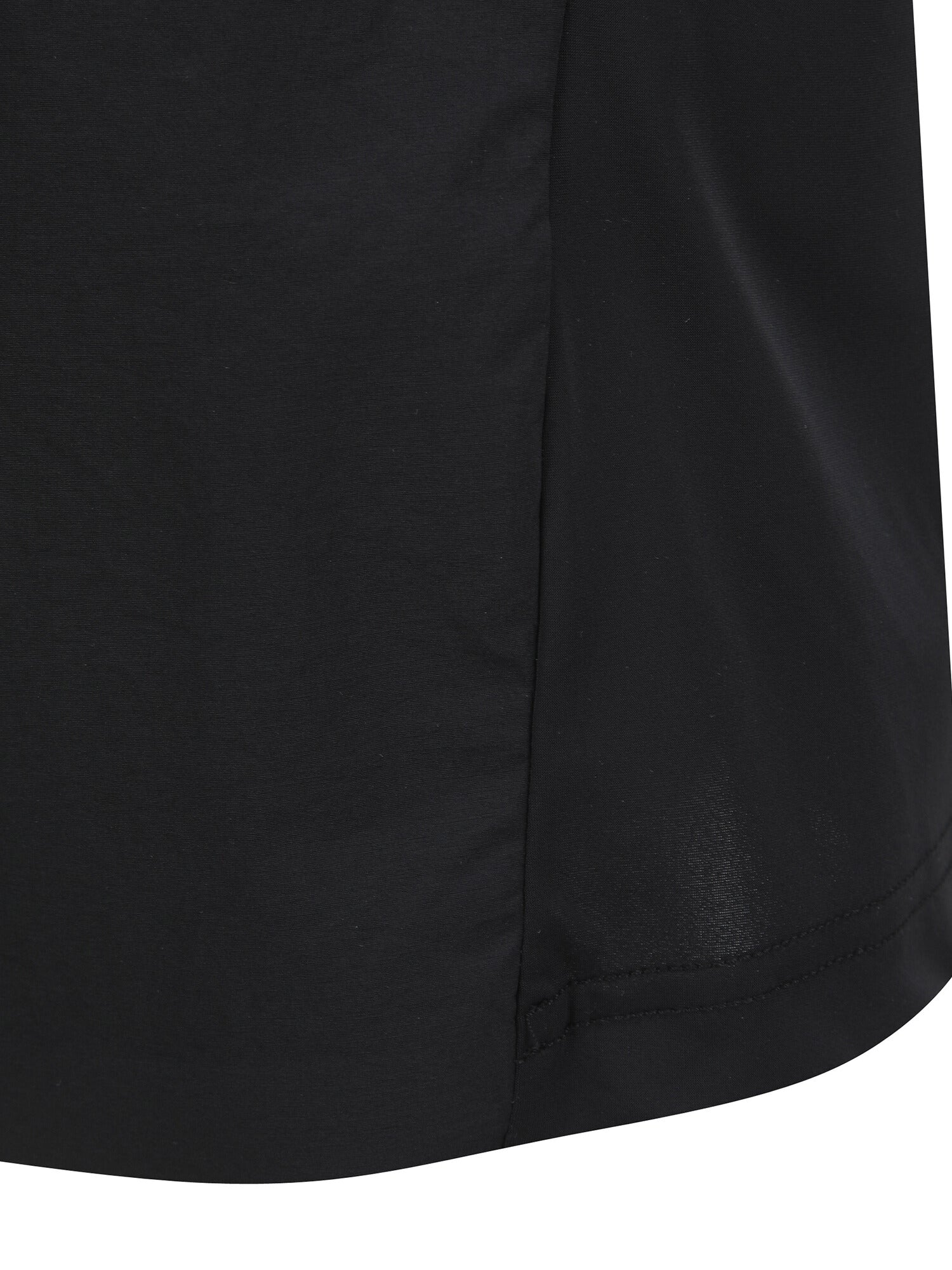MEN SM BLACK FINISH HALF ZIP SHORT T-SHIRT
