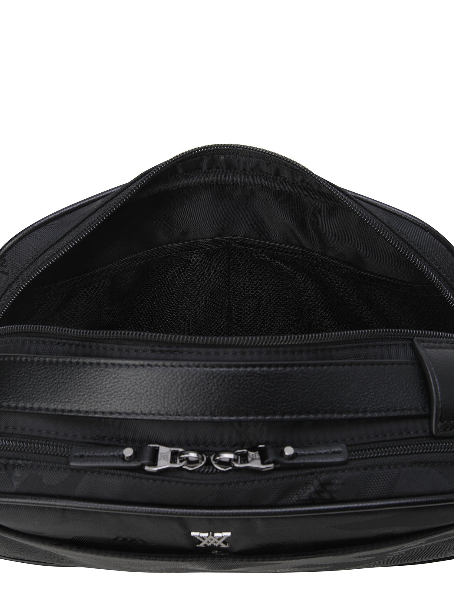UNISEX CAMO JACQUARD POUCH