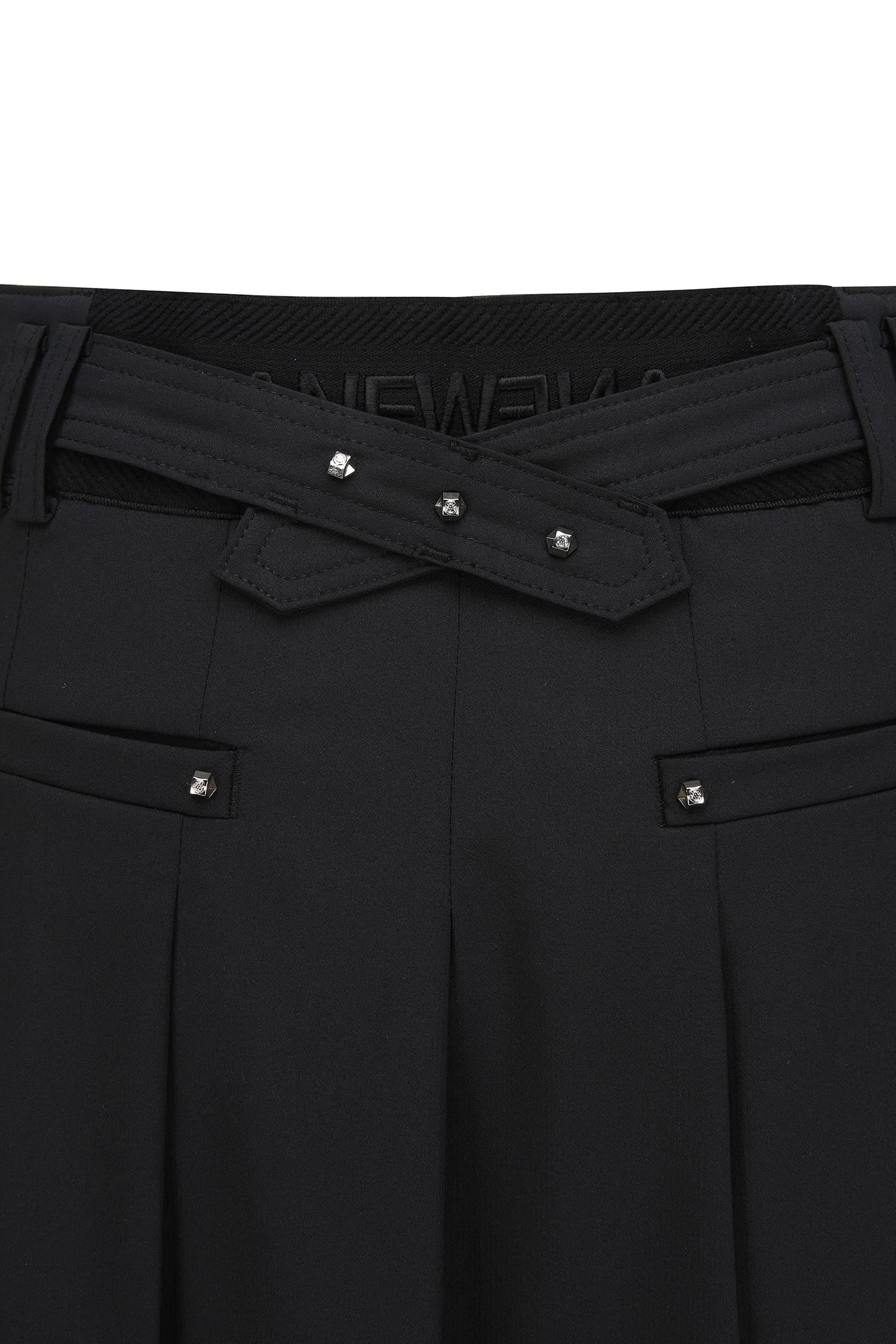 WOMEN SP ESSENTIAL PLEATED SKIRT