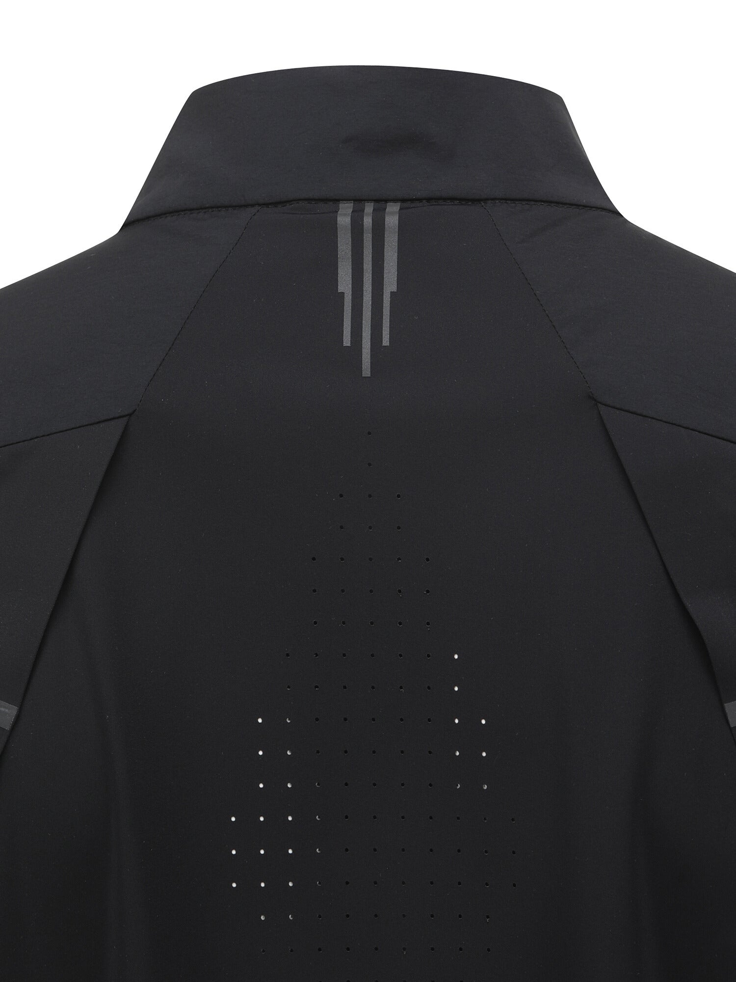 MEN SM BLACK FINISH HALF ZIP SHORT T-SHIRT