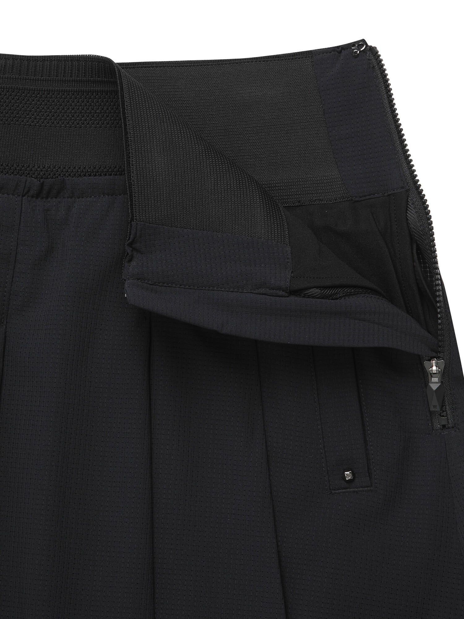 WOMEN SM BAND PLEATED SKIRT