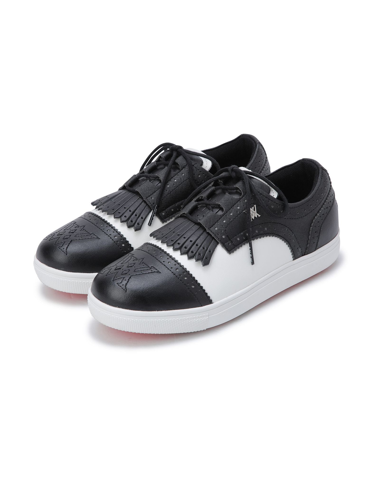 WOMEN SAINT TASSEL LUNA SHOES