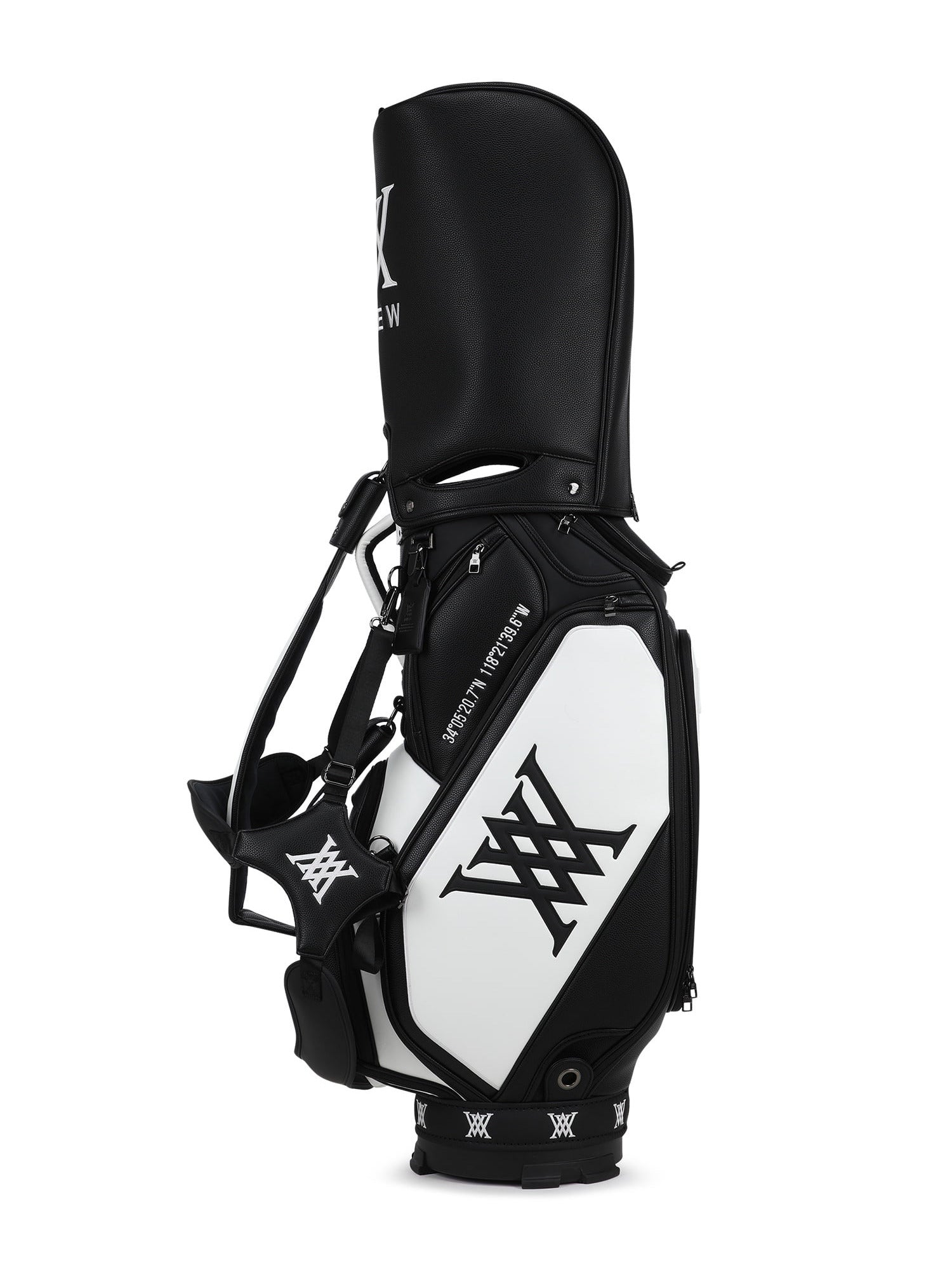 9.5 UNISEX TOUR BAG