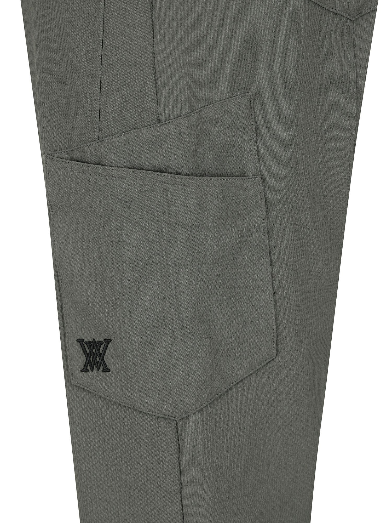 MEN TAPERED PANTS