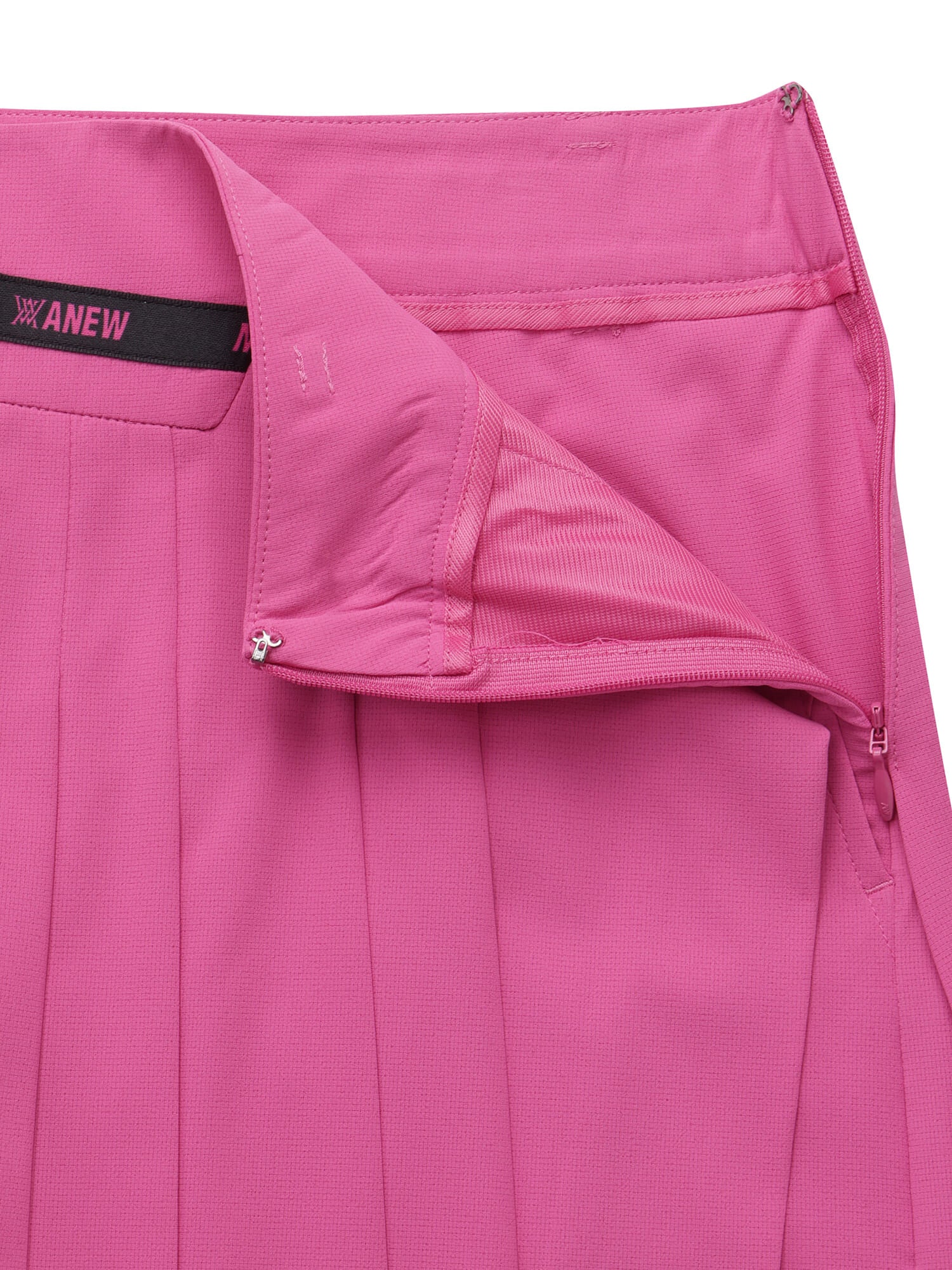 WOMEN SM INCISION PLEATED HALF PANTS