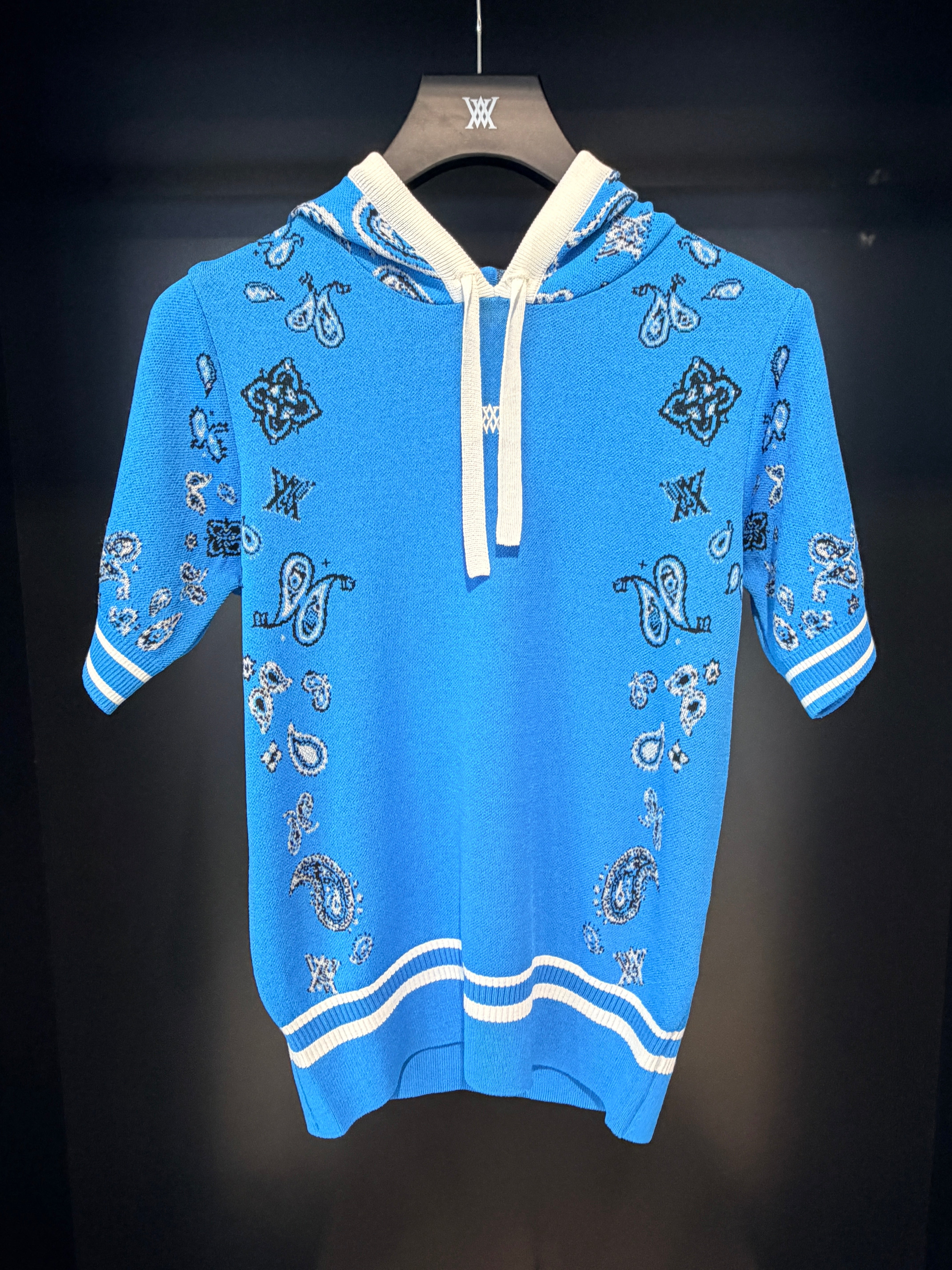 WOMEN PAISLEY HOODED SHORT SLEEVE SWEATER