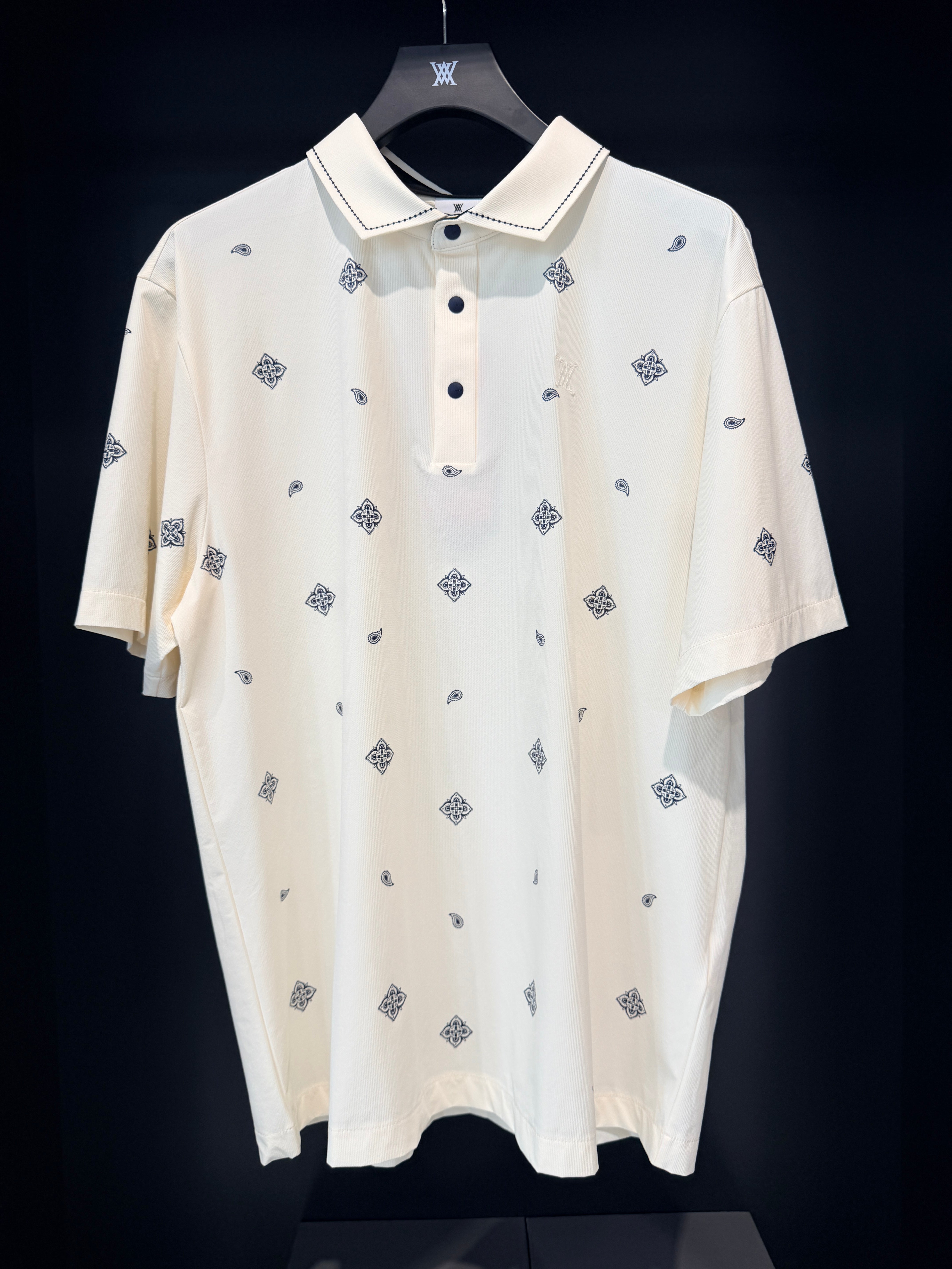 MEN SEASONAL PATTERN T-SHIRT