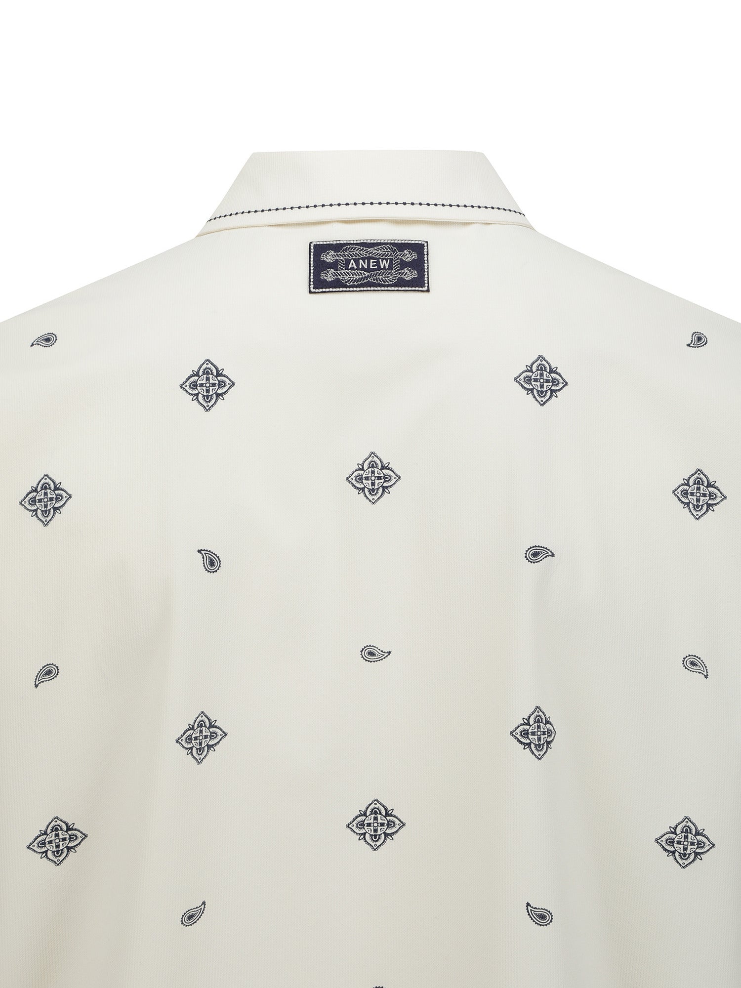 MEN SEASONAL PATTERN T-SHIRT