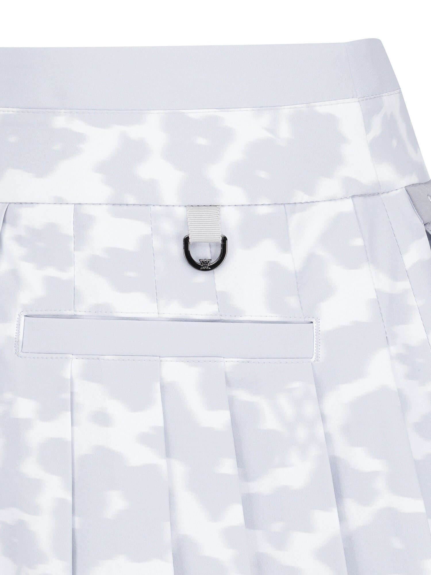 WOMEN FA PLEATED HALF PANTS