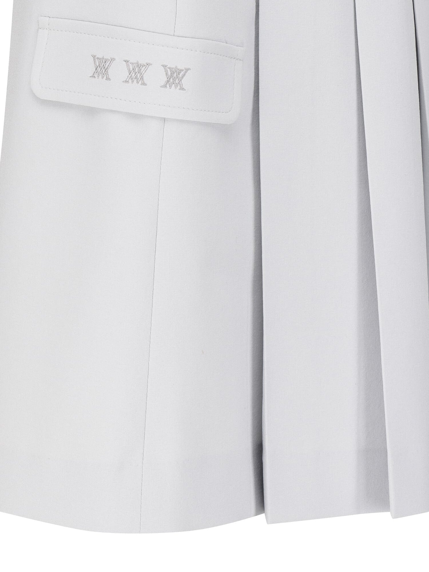 WOMEN FA BACK PLEATED HALF PANTS