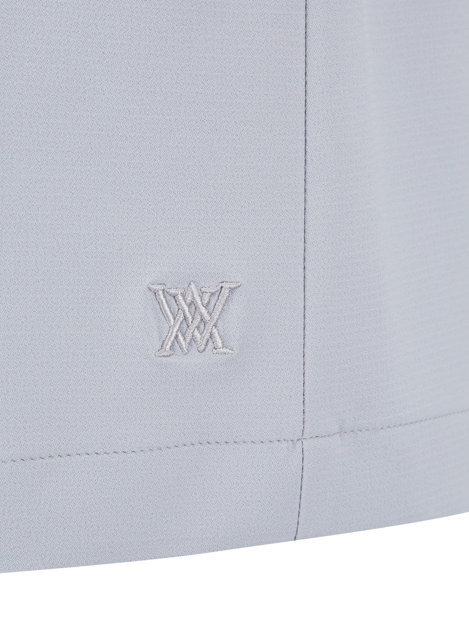 WOMEN SM ESSENTIAL HALF PANTS