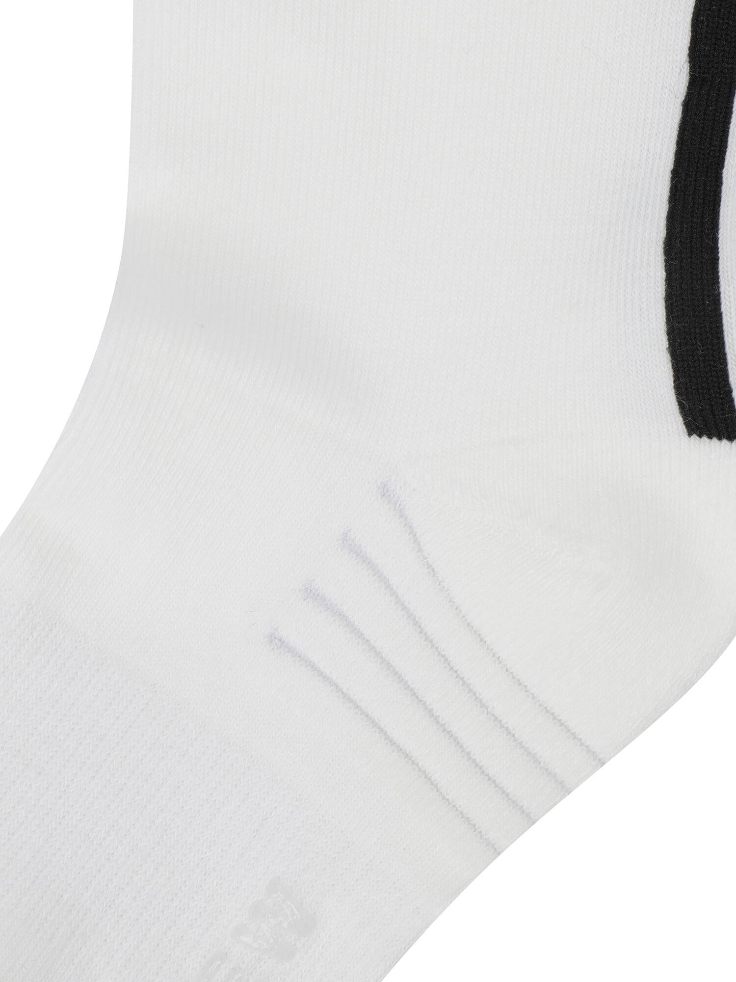 MEN ESSENTIAL SOCKS
