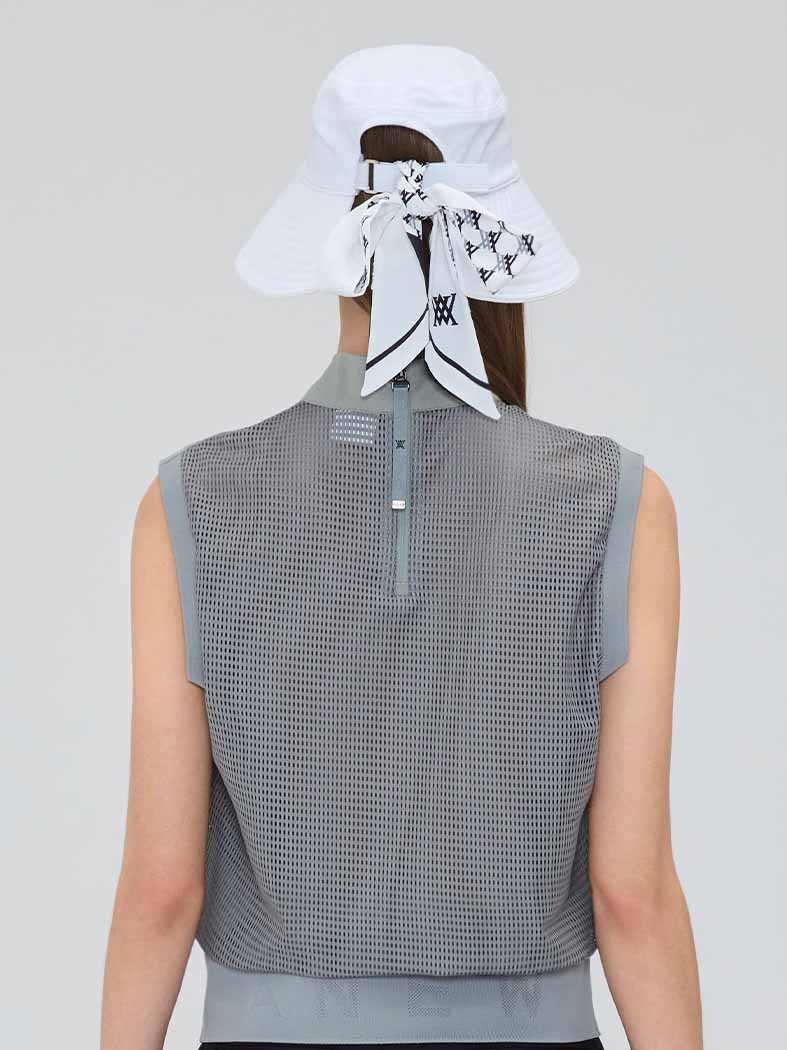 WOMEN SPLIT-BACK BUCKET HAT