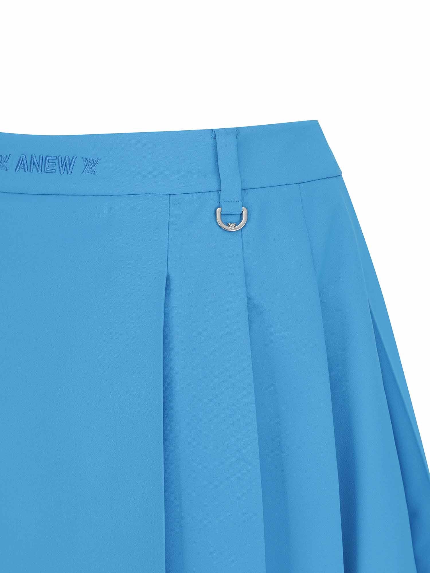 WOMEN SEASONAL PLEATS HALF PANTS