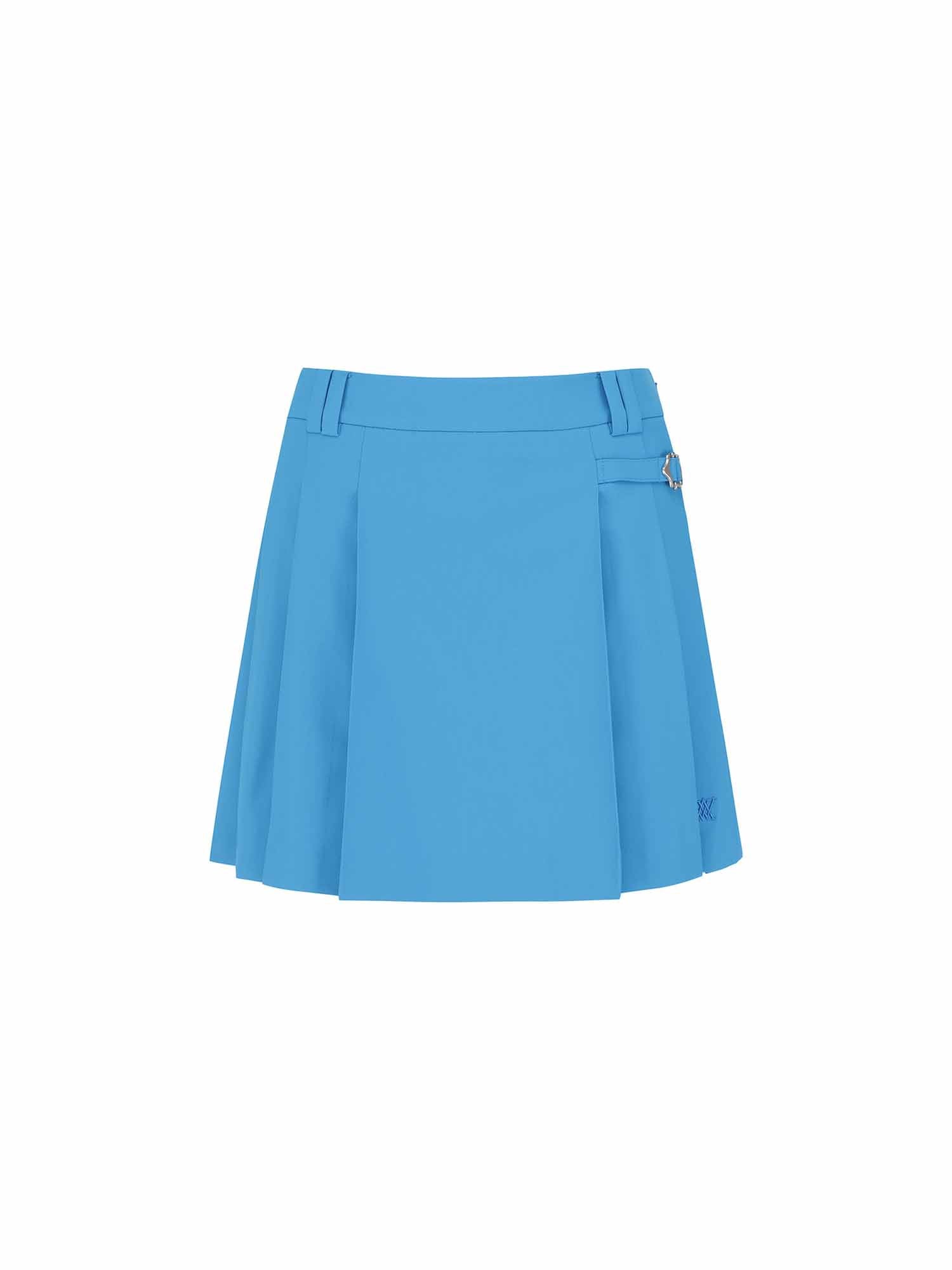 WOMEN SEASONAL PLEATS HALF PANTS
