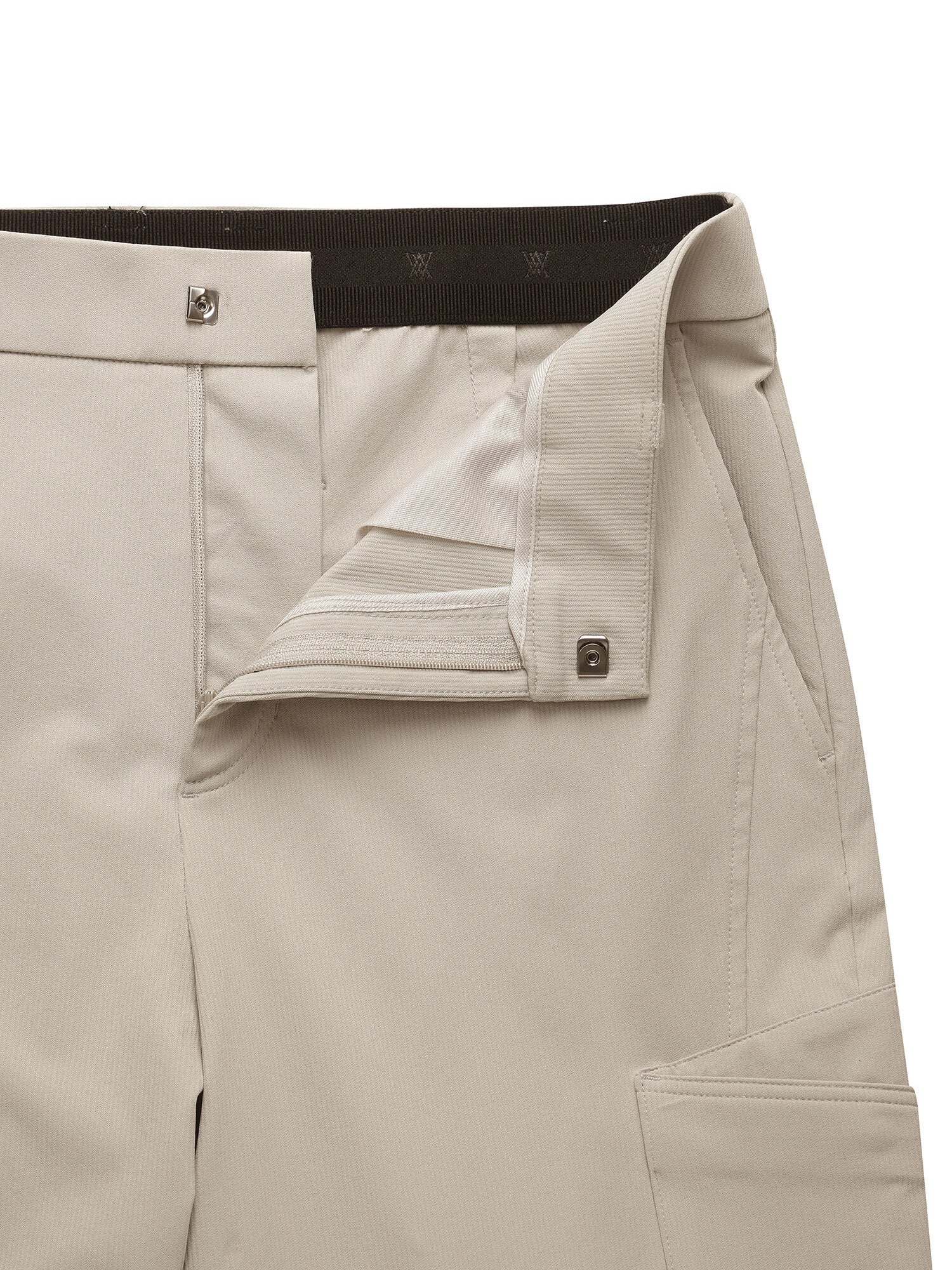 MEN TAPERED PANTS