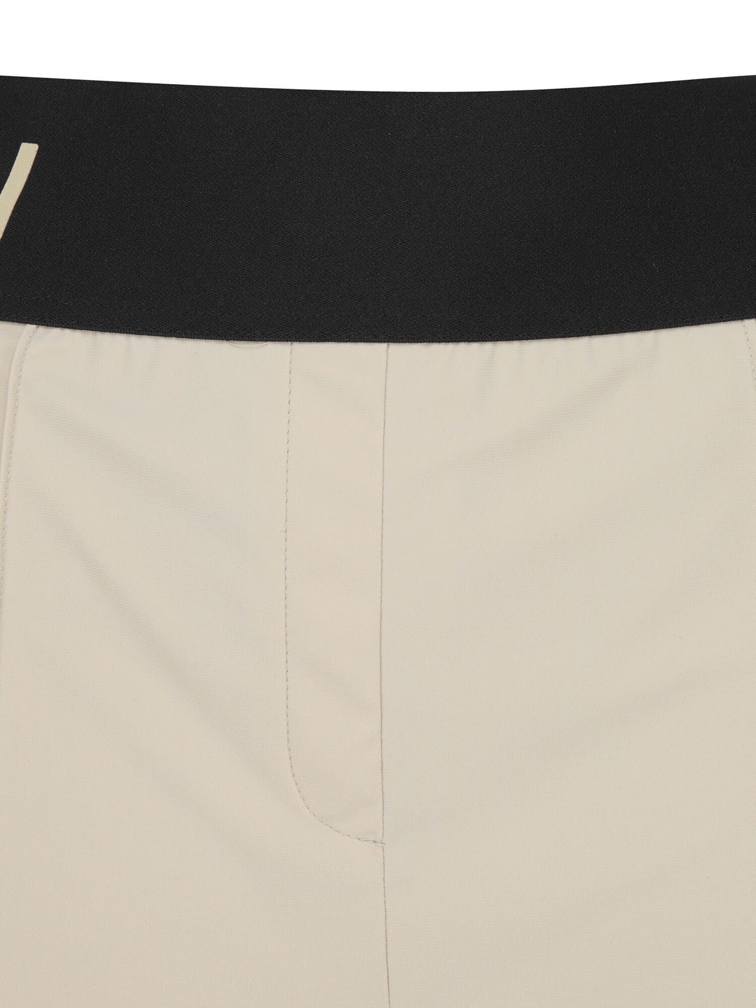 WOMEN SM ESSENTIAL COOL HALF PANTS