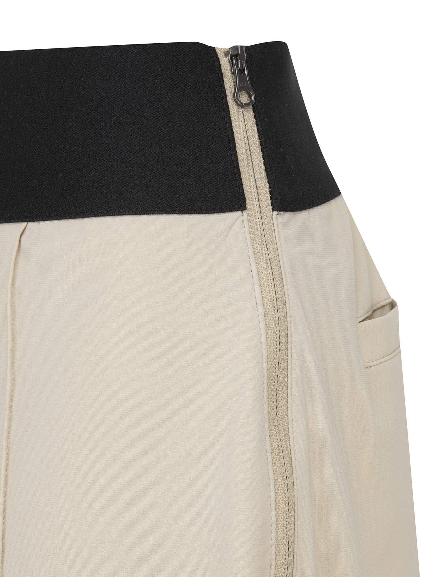 WOMEN SM ESSENTIAL COOL HALF PANTS