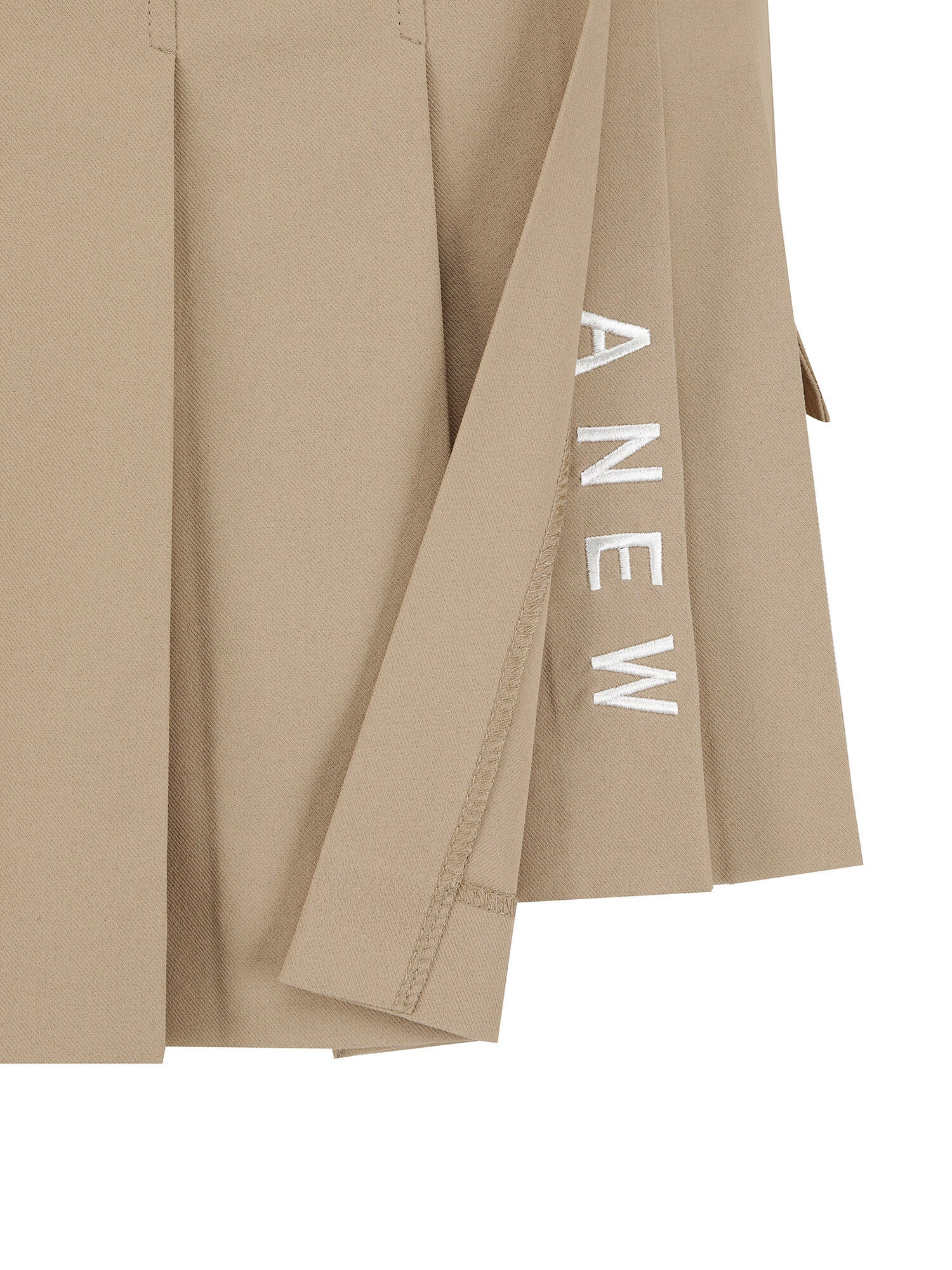 WOMEN OVER PLEATED HALF PANTS