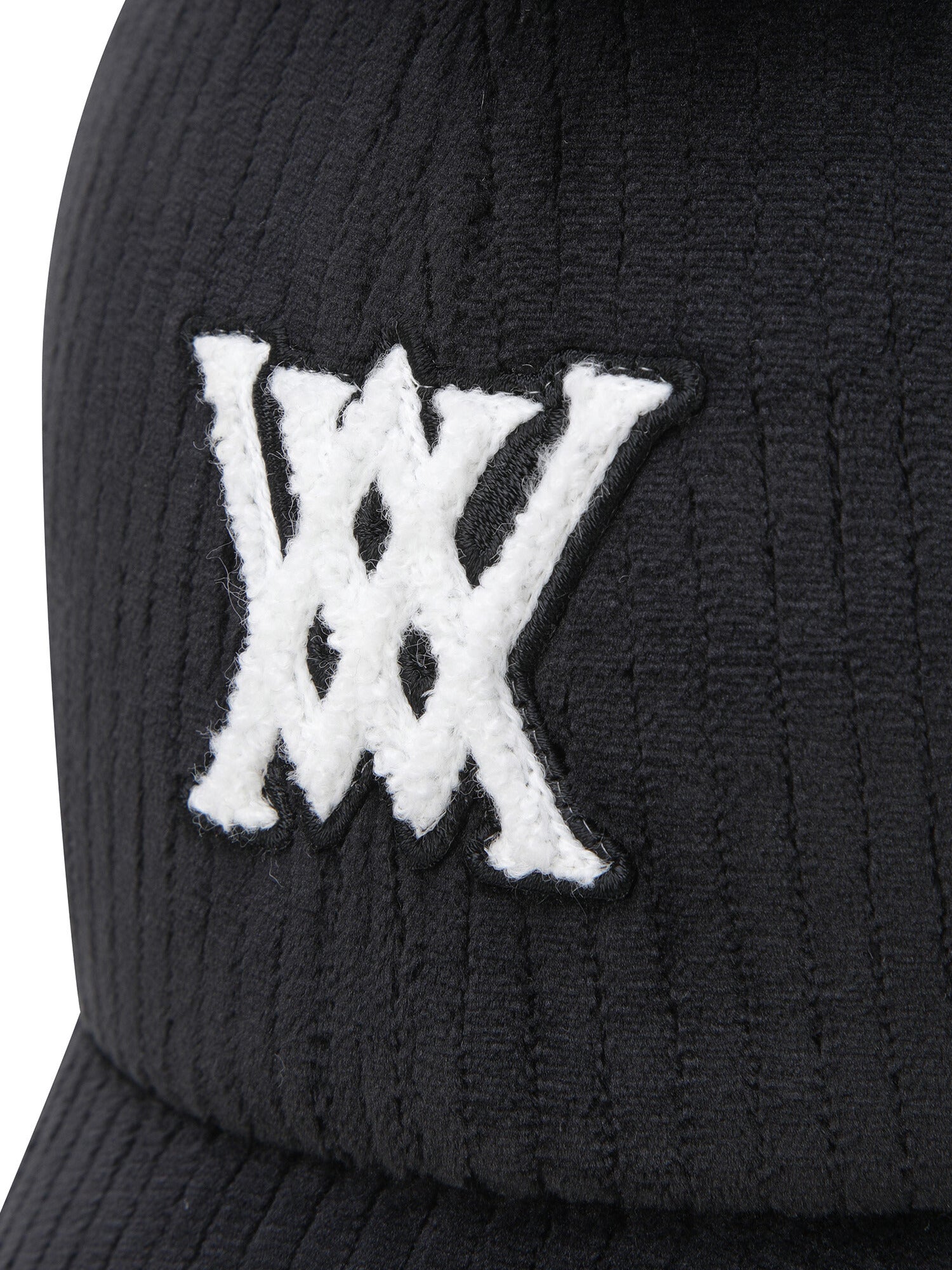 WOMEN SHORT EARFLAP CAP