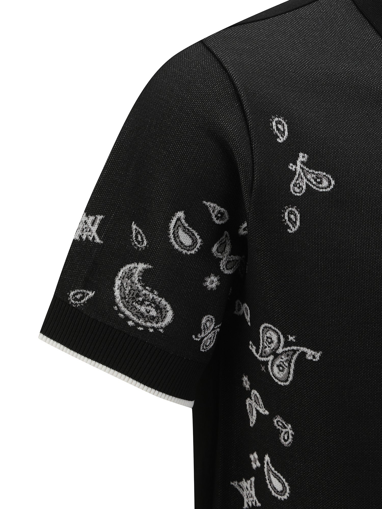 MEN PAISLEY SHORT SLEEVE SWEATER