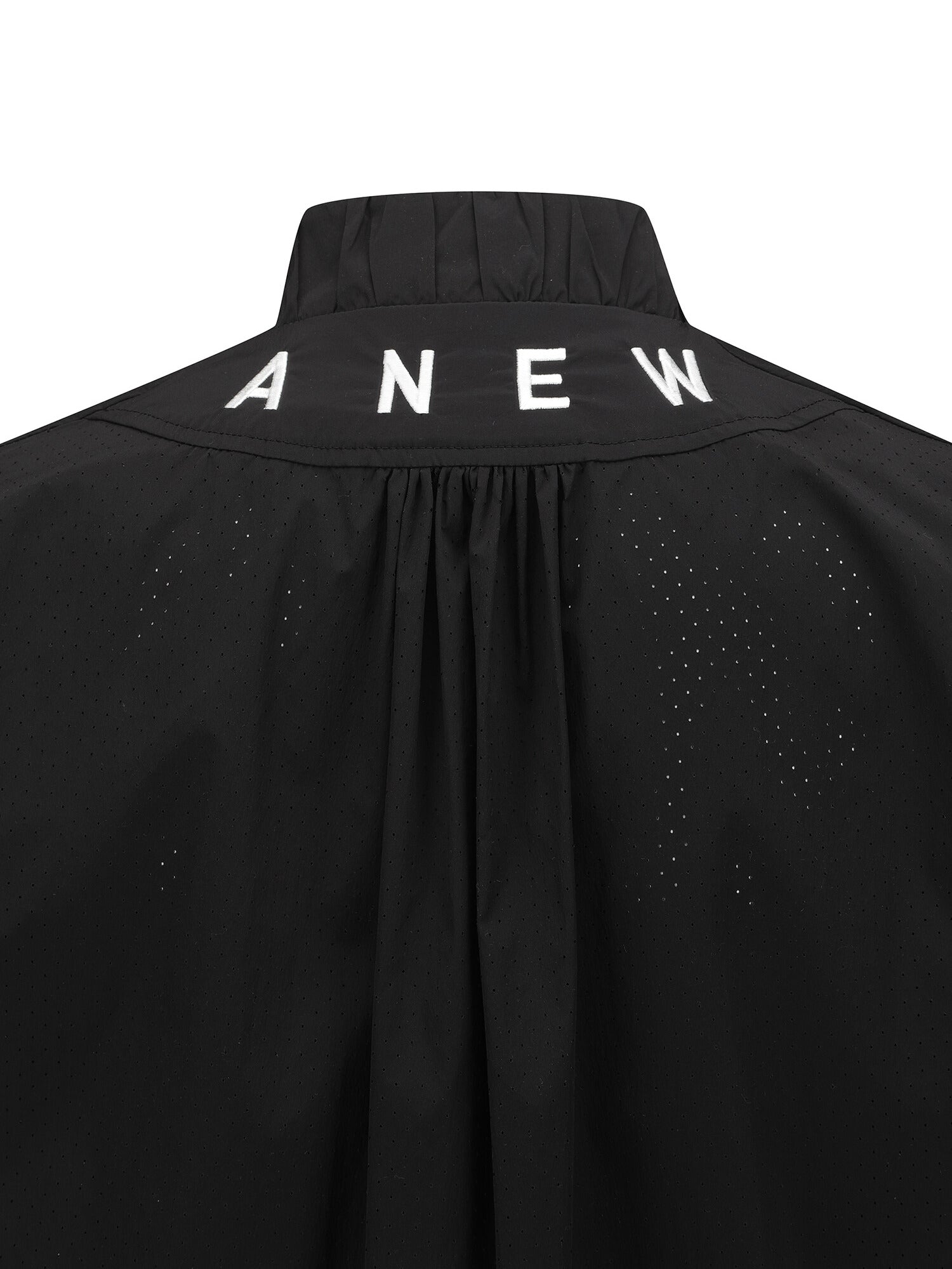WOMEN ESSENTIAL JACKET