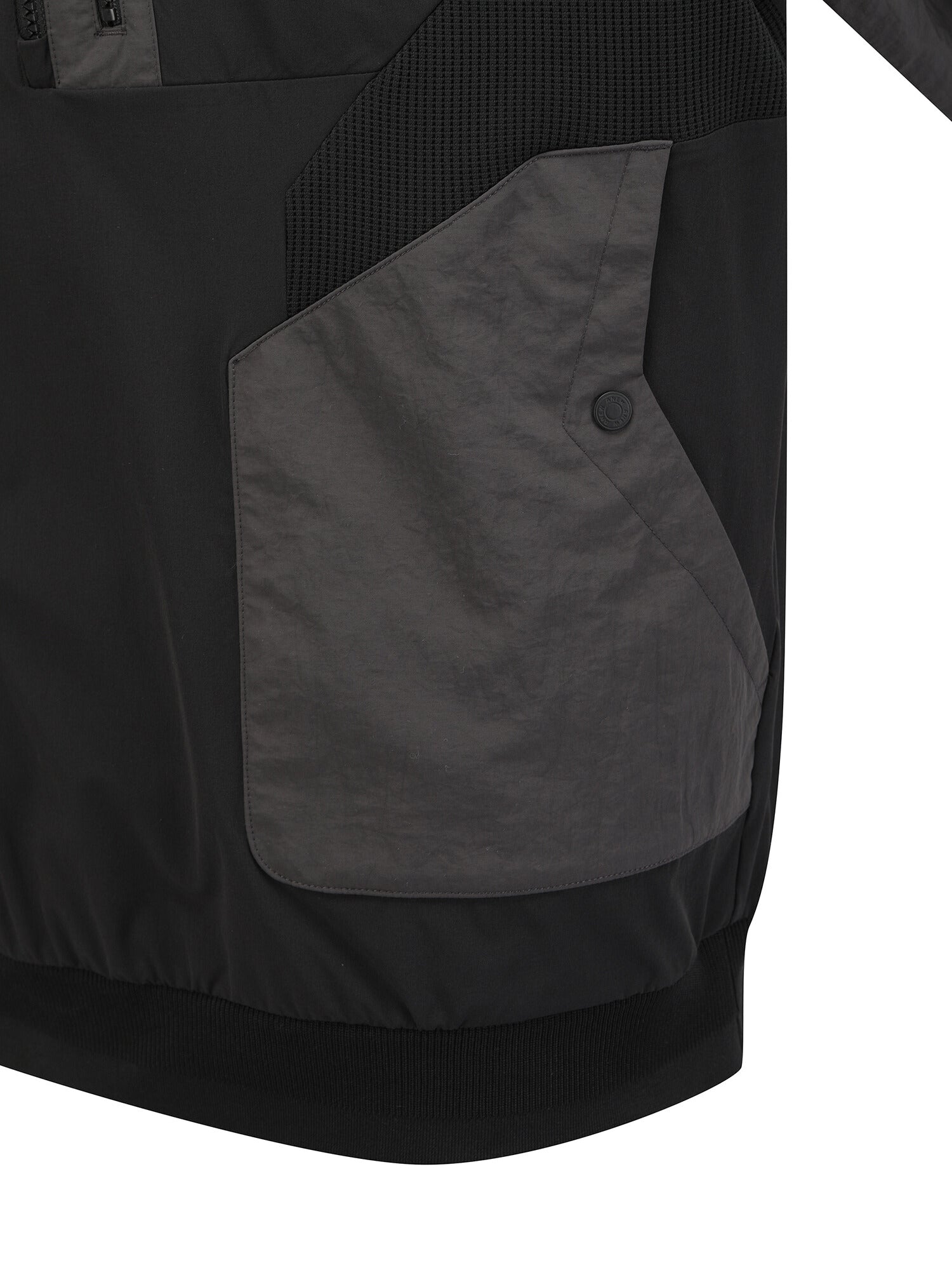MEN INCISION ANORAK JACKET