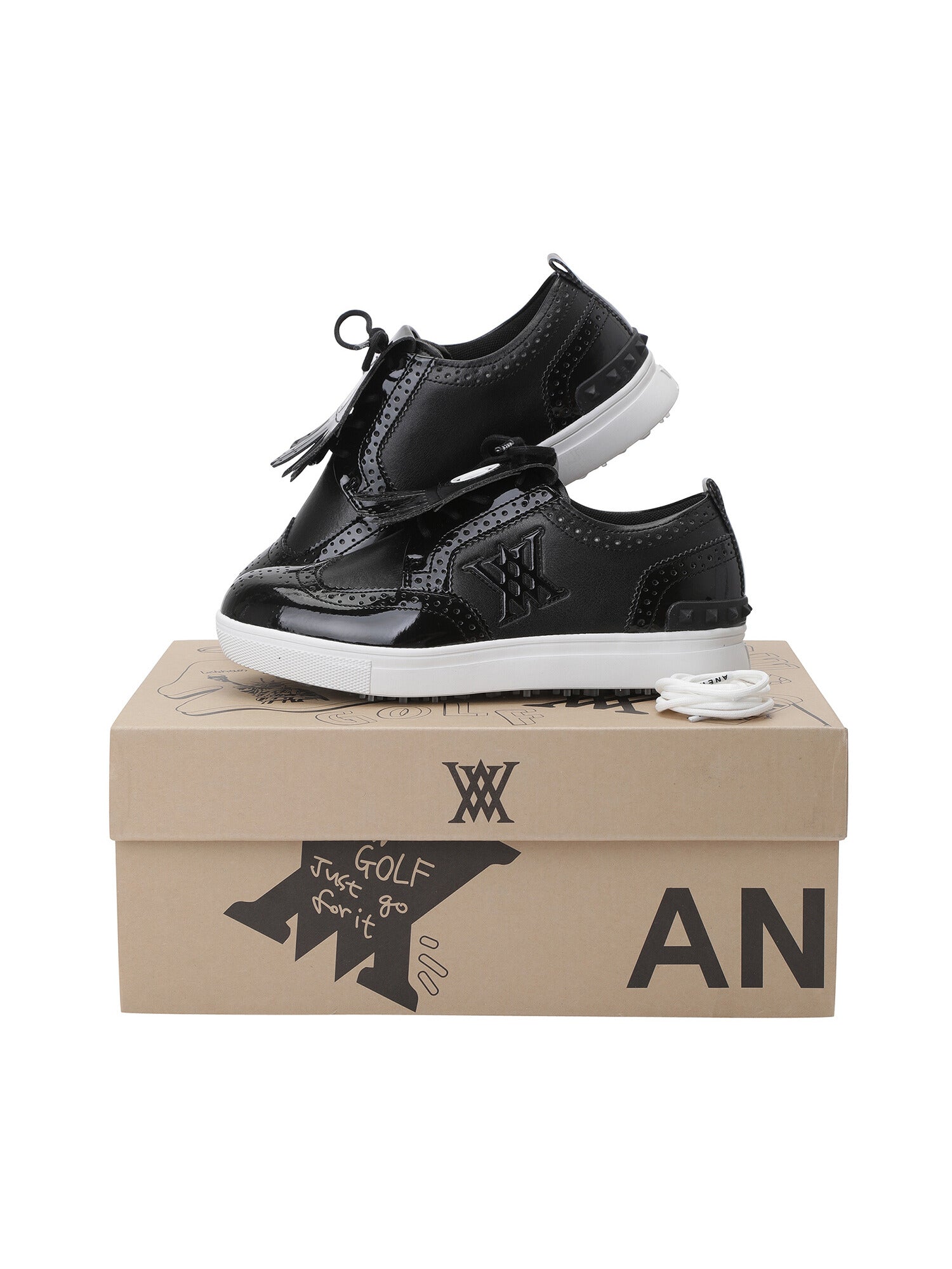 WOMEN SAINT TASSEL SHOES