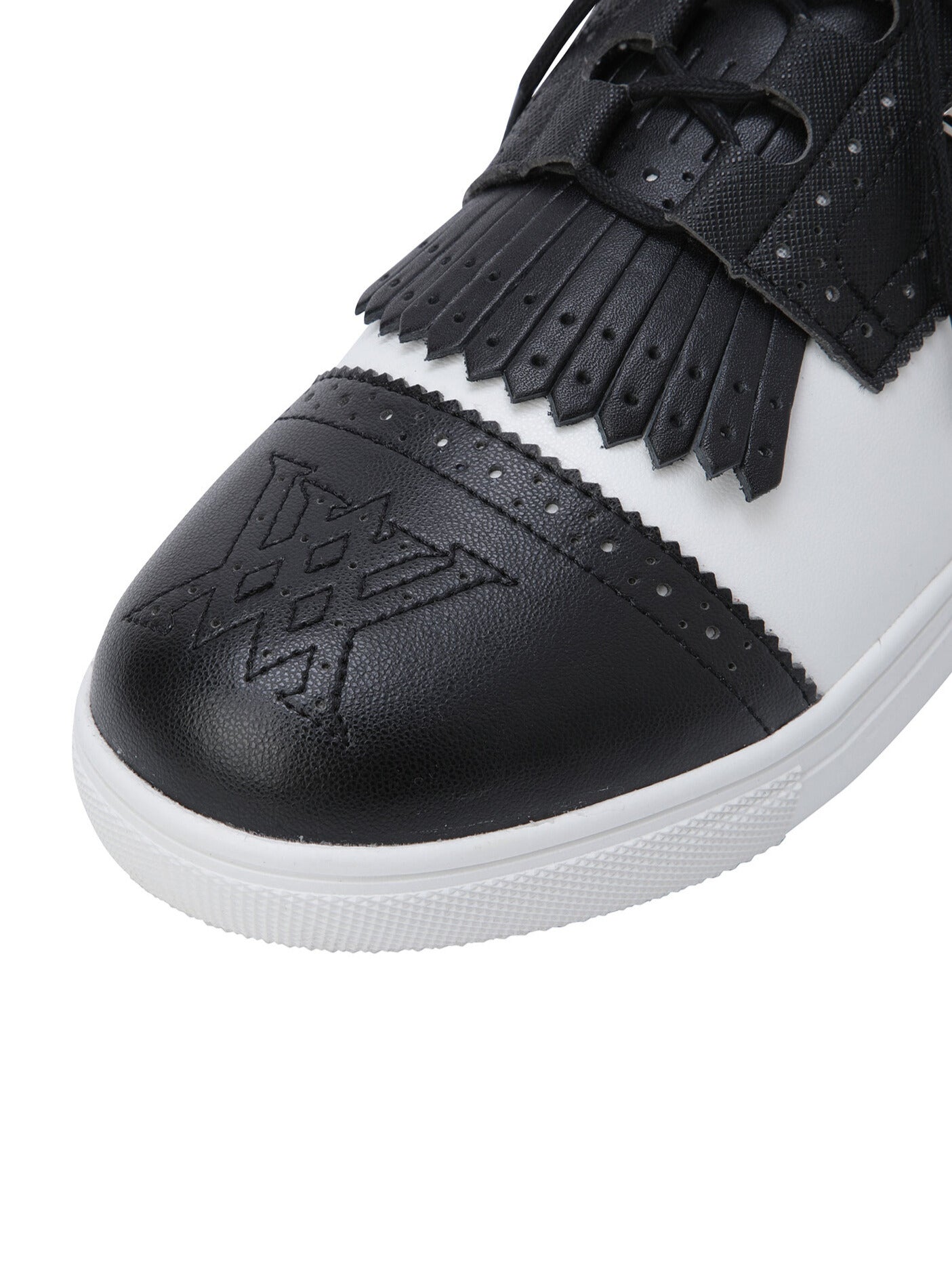 WOMEN SAINT TASSEL LUNA SHOES