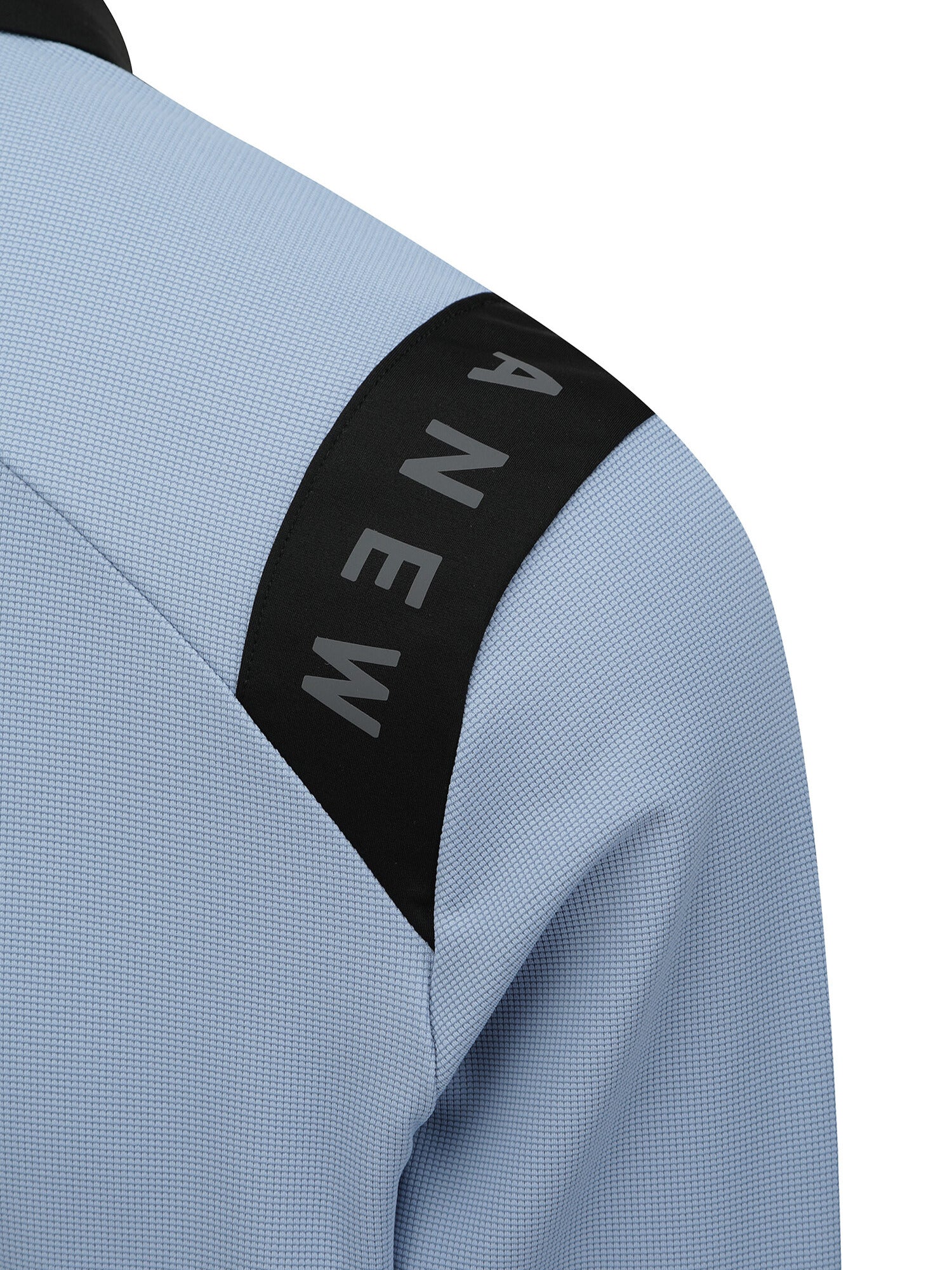 MEN ESSENTIAL LONG T-SHIRT
