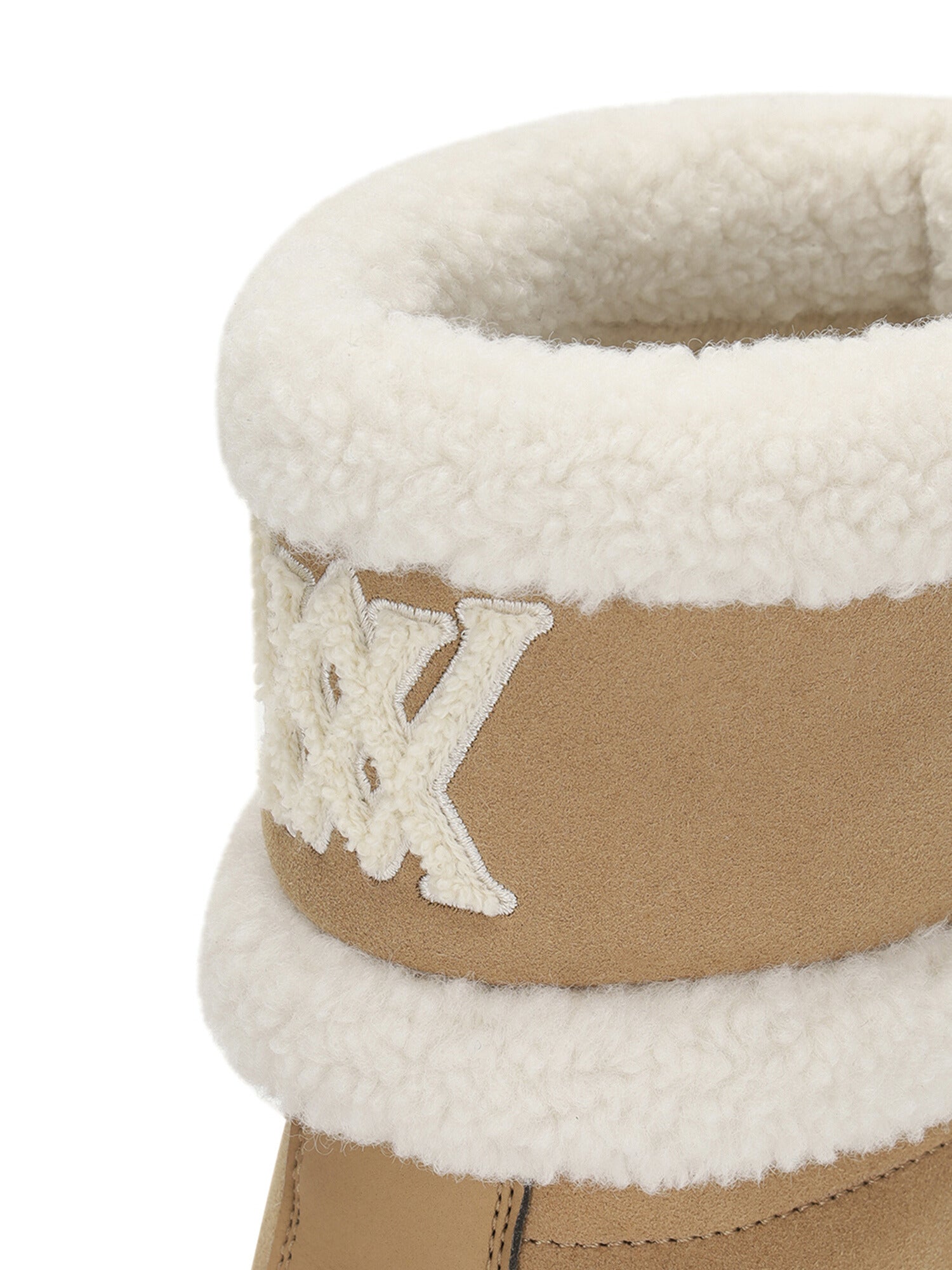 WOMEN CLOUD BOOTS