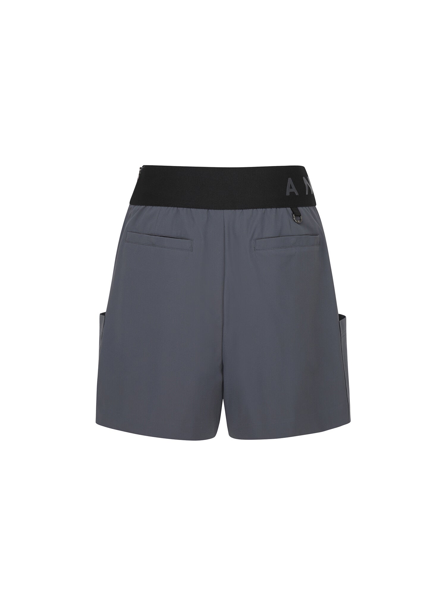 WOMEN SM ESSENTIAL COOL HALF PANTS