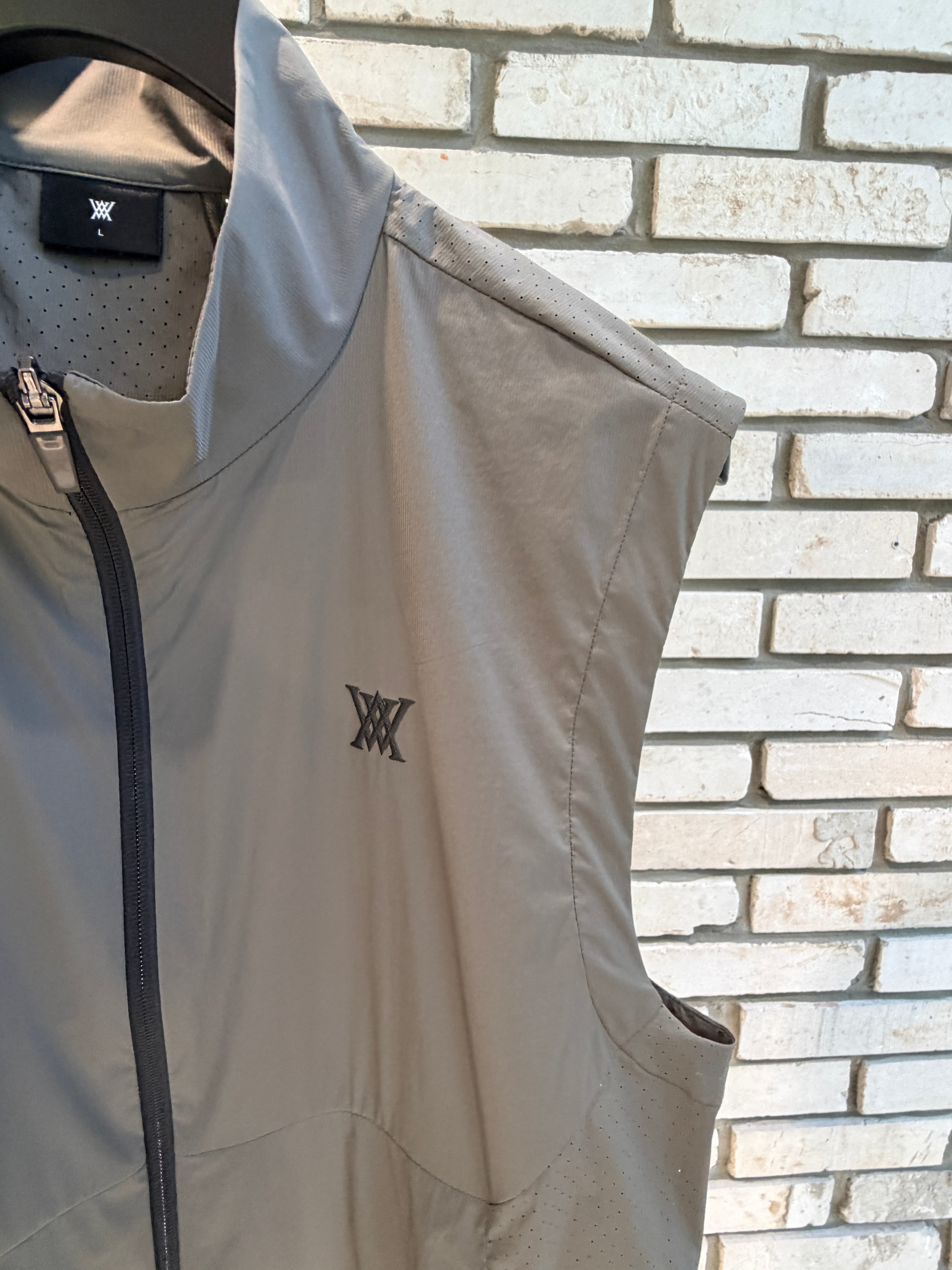 MEN AIR HOLE VEST
