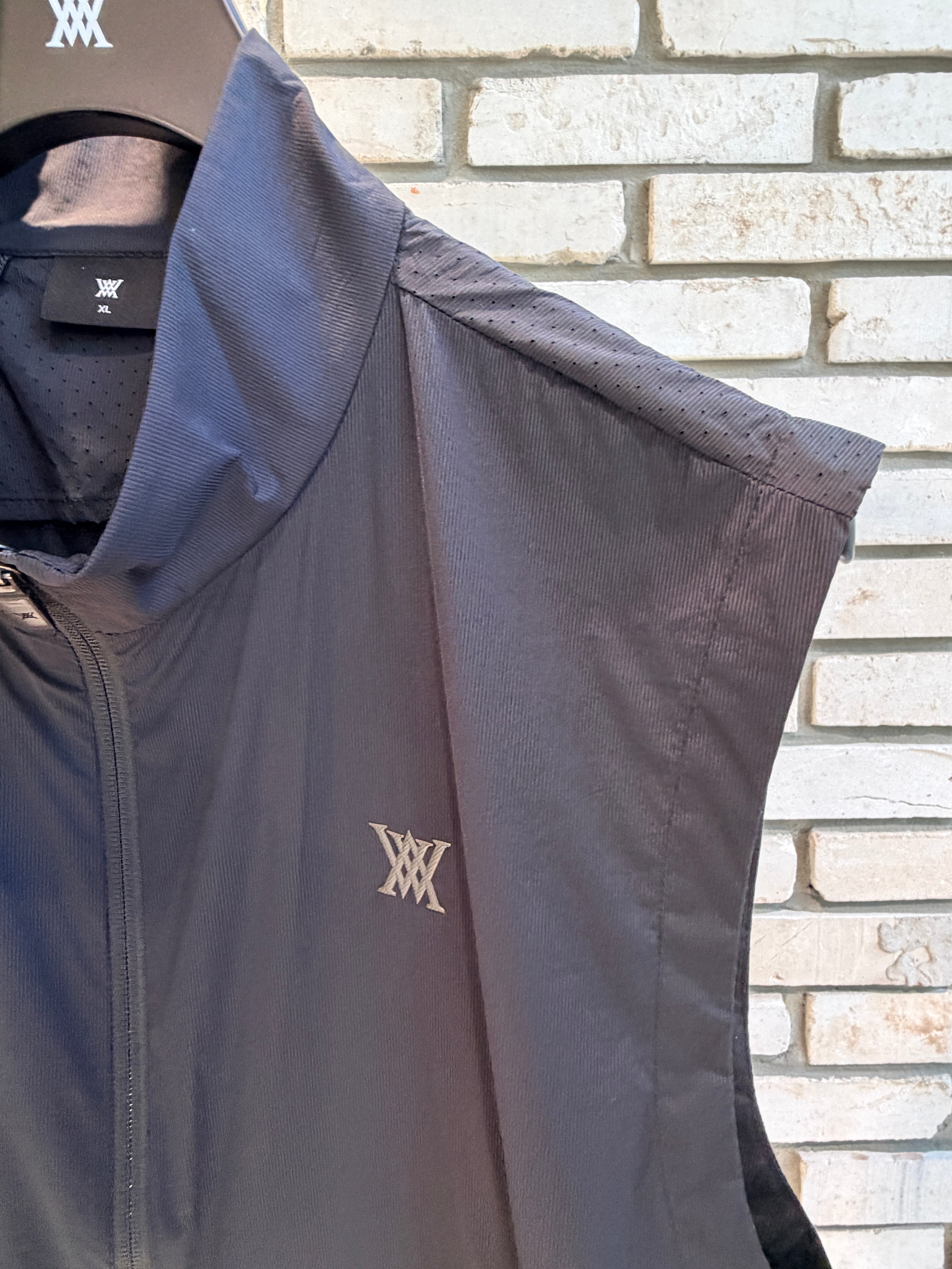 MEN AIR HOLE VEST