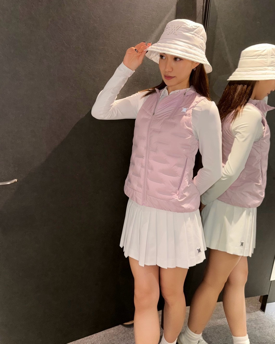 WOMEN ESSENTIAL PLEATS SKIRT